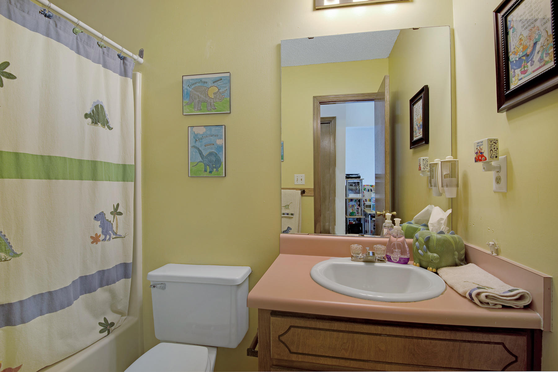 PAGE PLACE - Residential