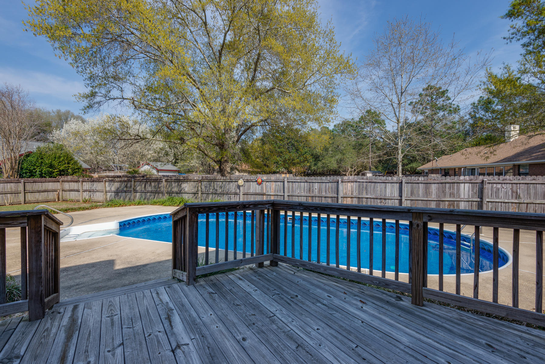 PAGE PLACE - Residential