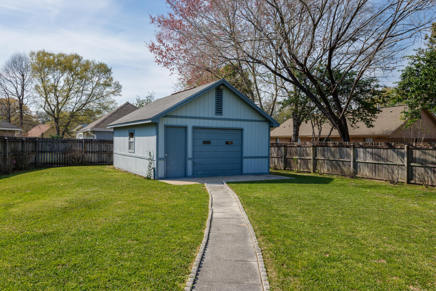 PAGE PLACE - Residential