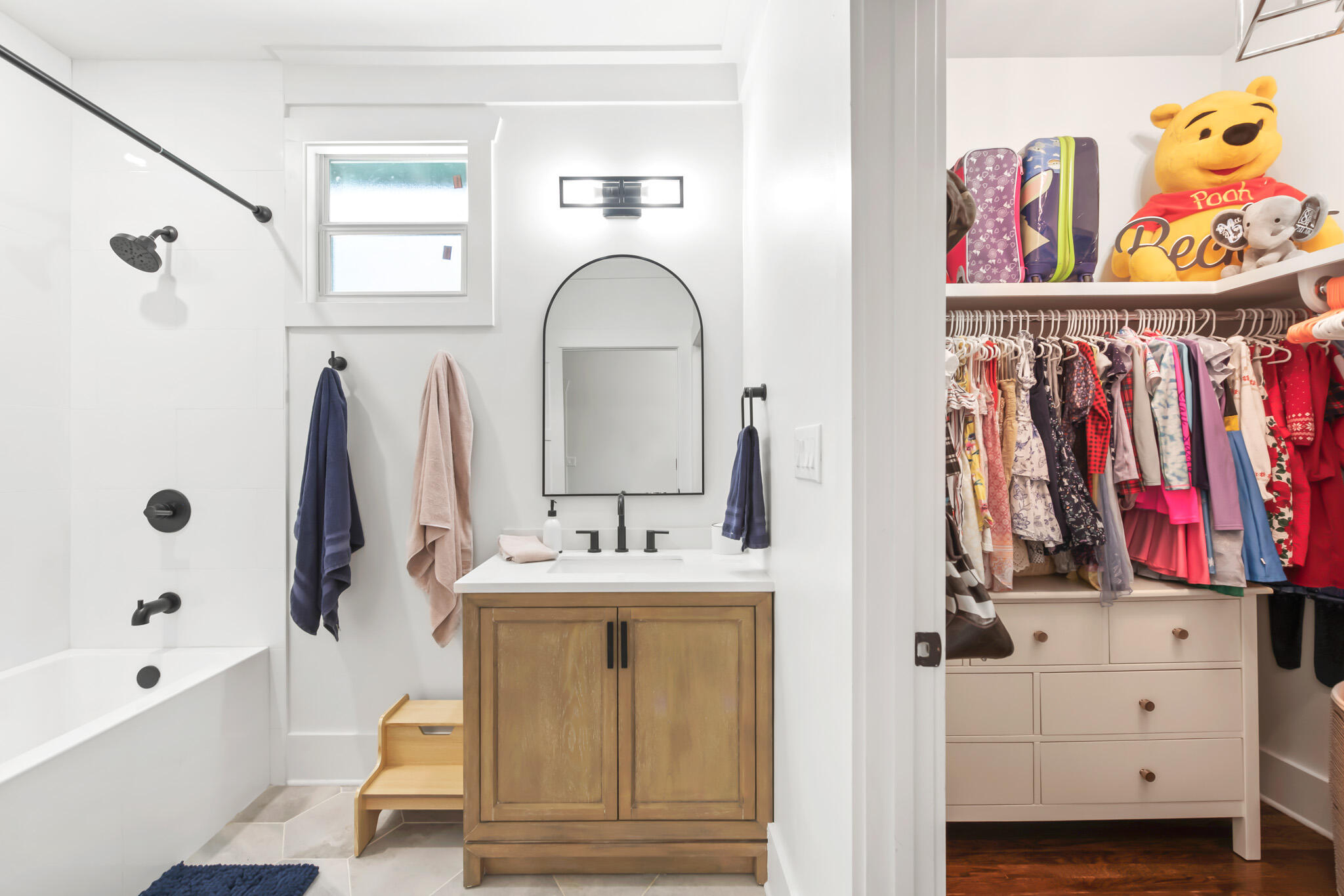 BAY MAGNOLIA - Residential