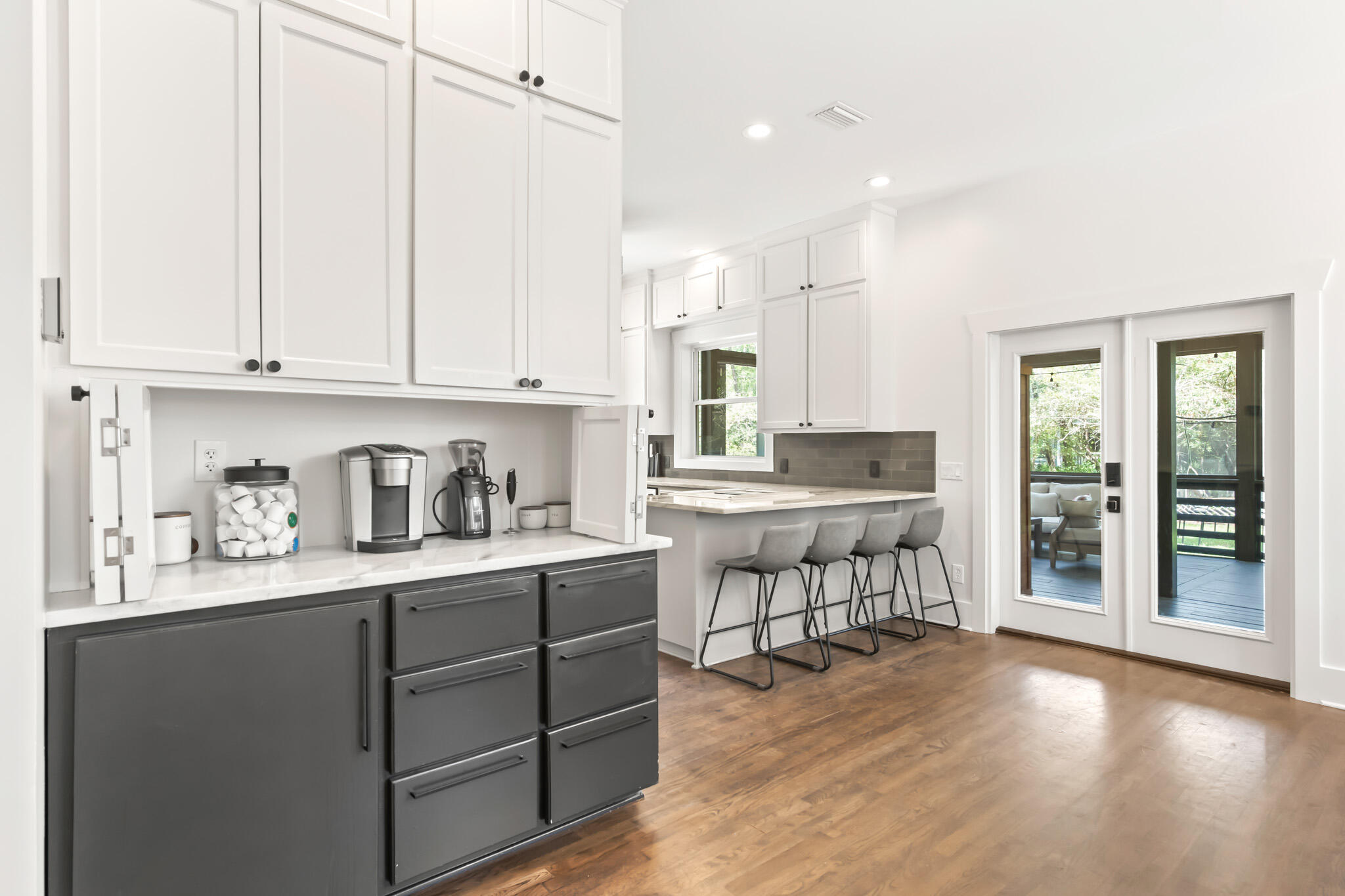 BAY MAGNOLIA - Residential