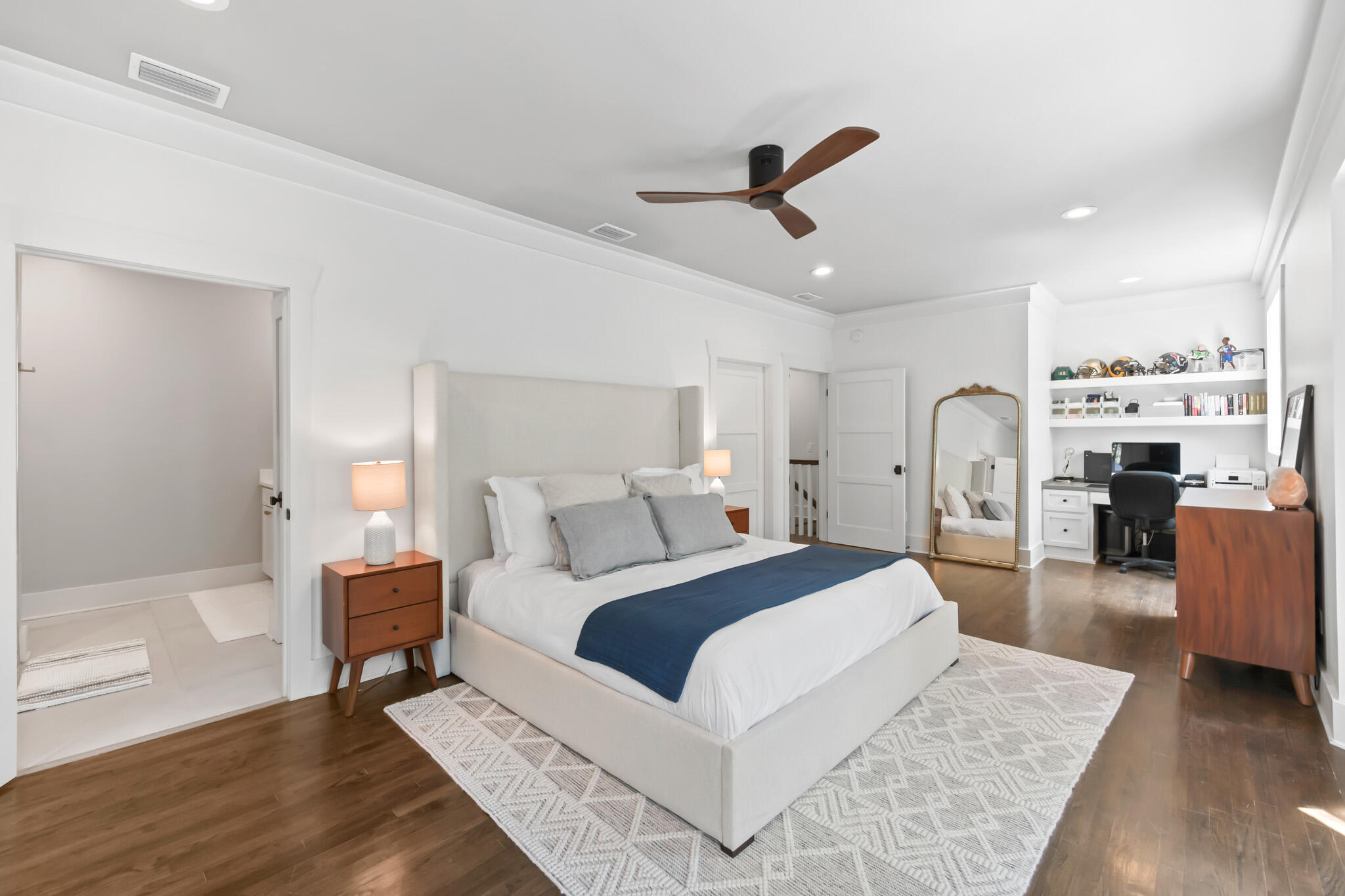 BAY MAGNOLIA - Residential