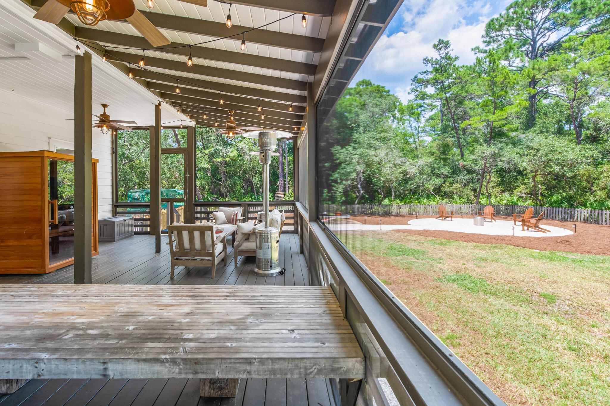 BAY MAGNOLIA - Residential