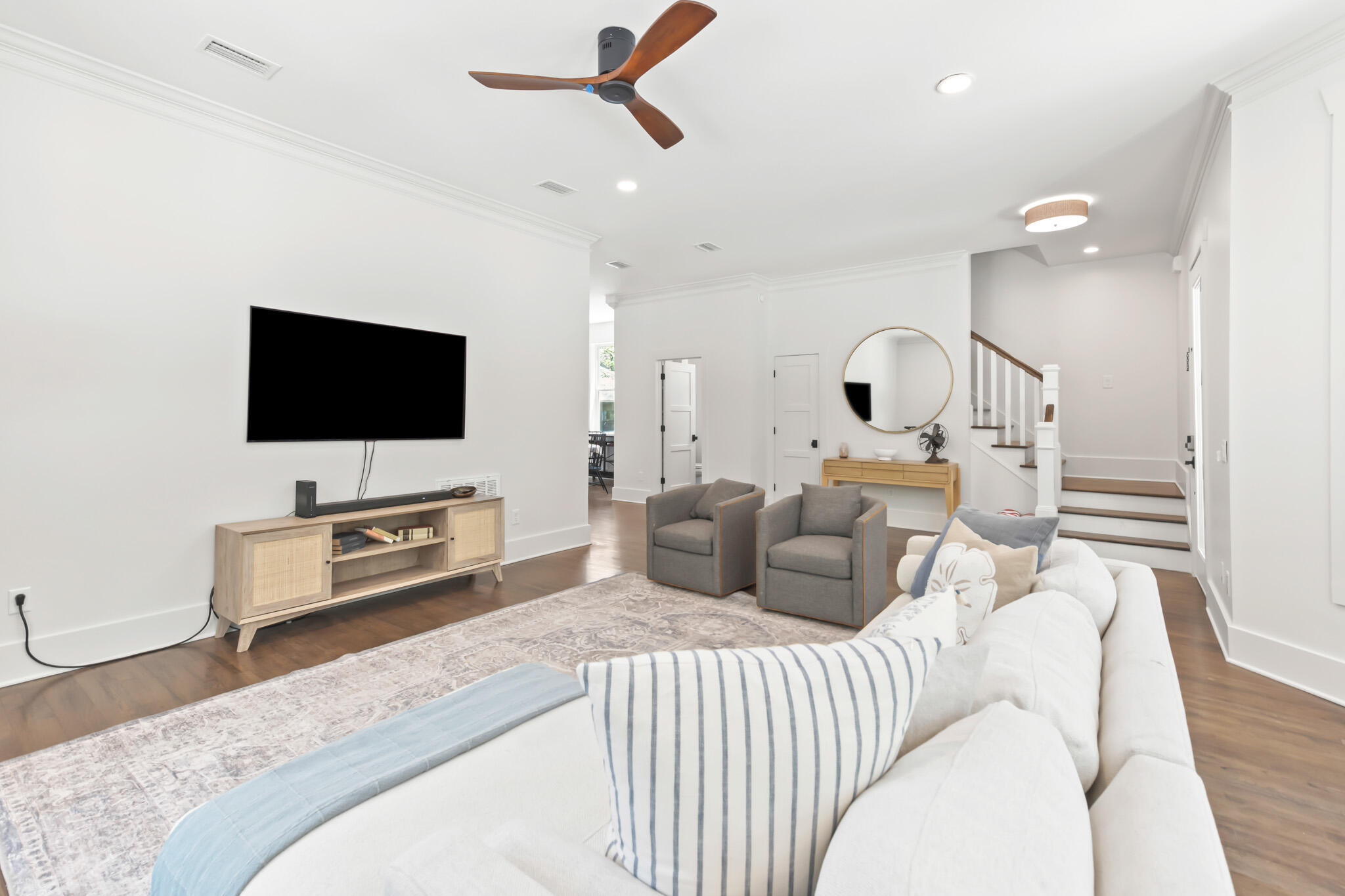 BAY MAGNOLIA - Residential