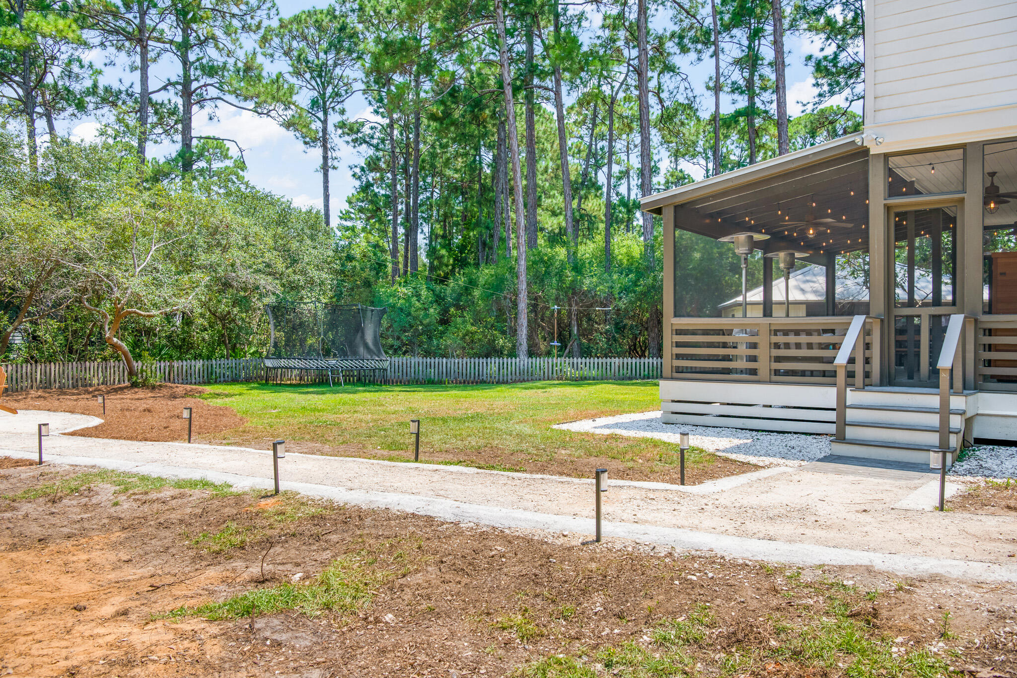 BAY MAGNOLIA - Residential