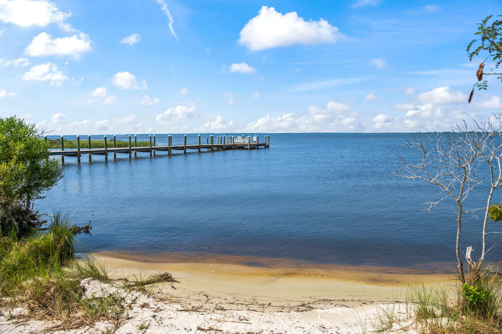 BAY MAGNOLIA - Residential