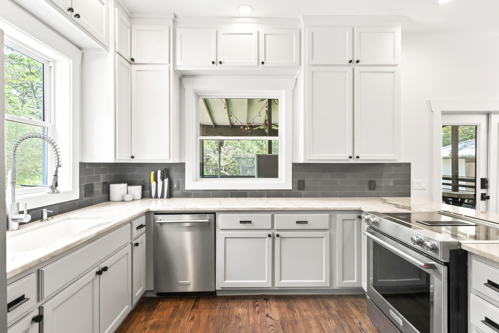 BAY MAGNOLIA - Residential