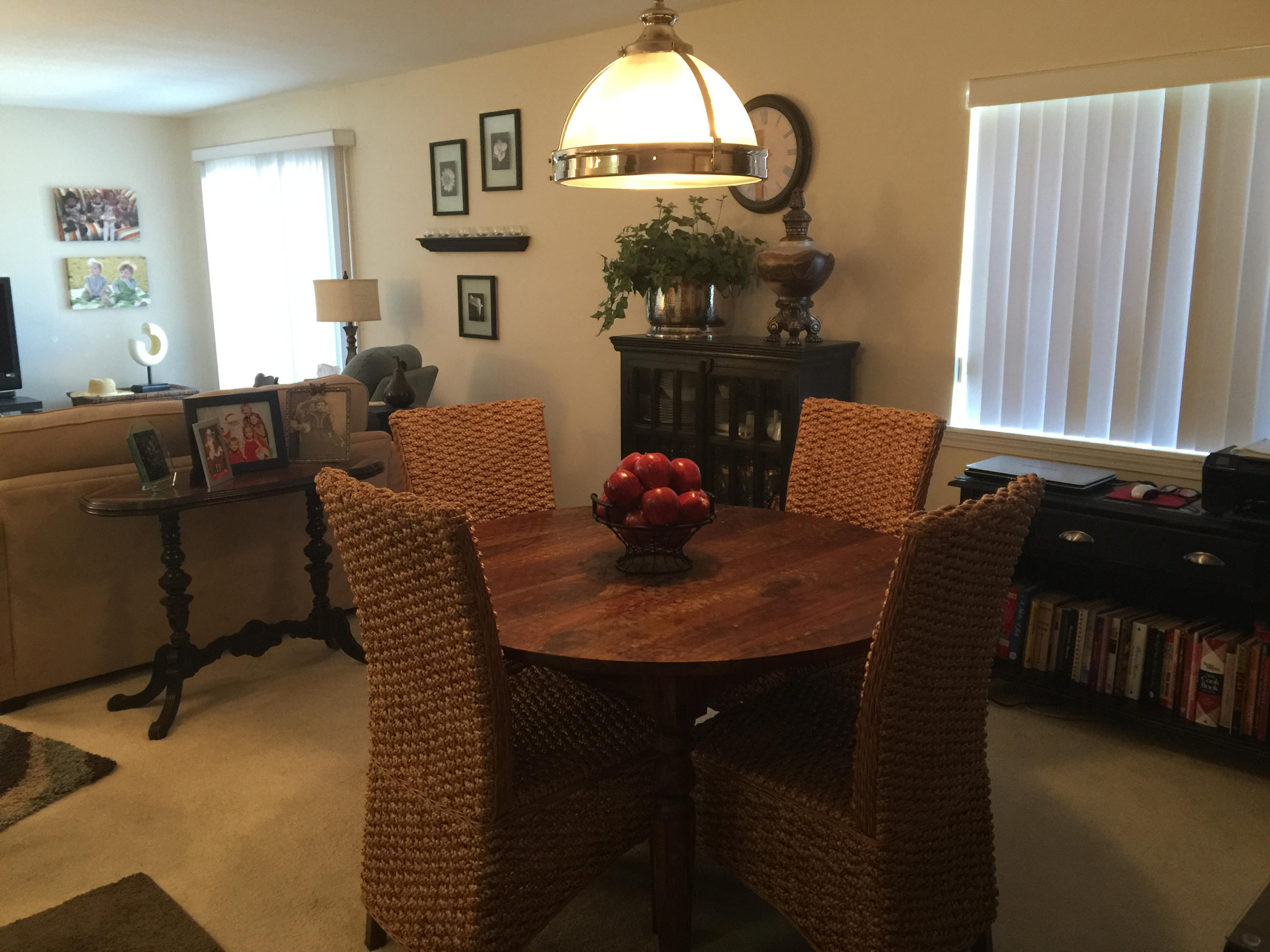 FINISTERRA CONDO - Residential