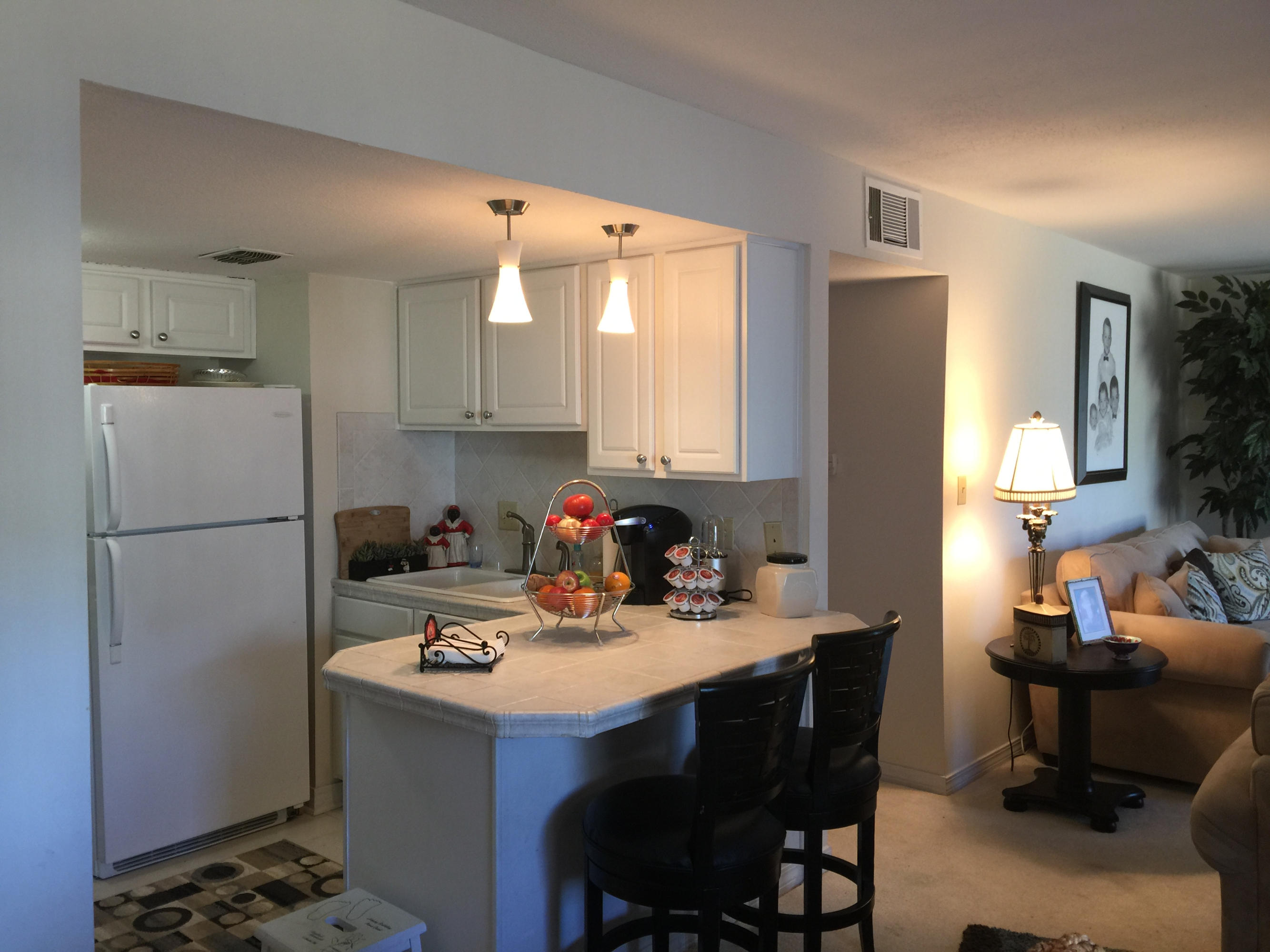 FINISTERRA CONDO - Residential