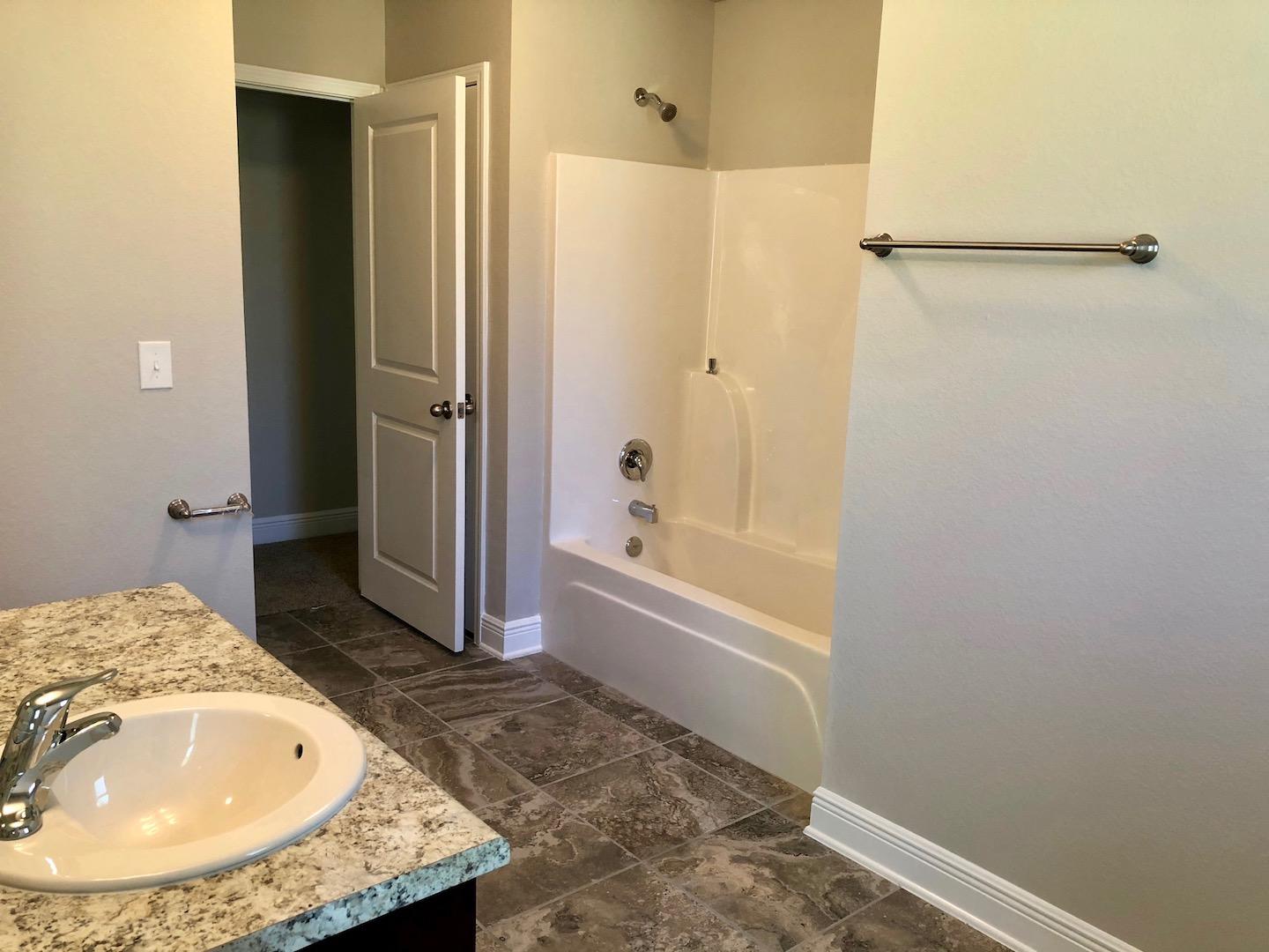 FOX VALLEY - Residential