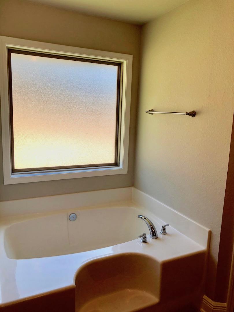 FOX VALLEY - Residential