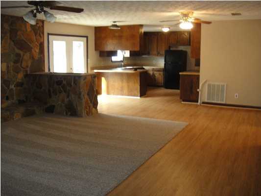 EAST BAY RIVER ESTATES - Residential Lease