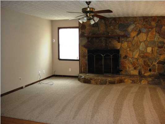 EAST BAY RIVER ESTATES - Residential Lease