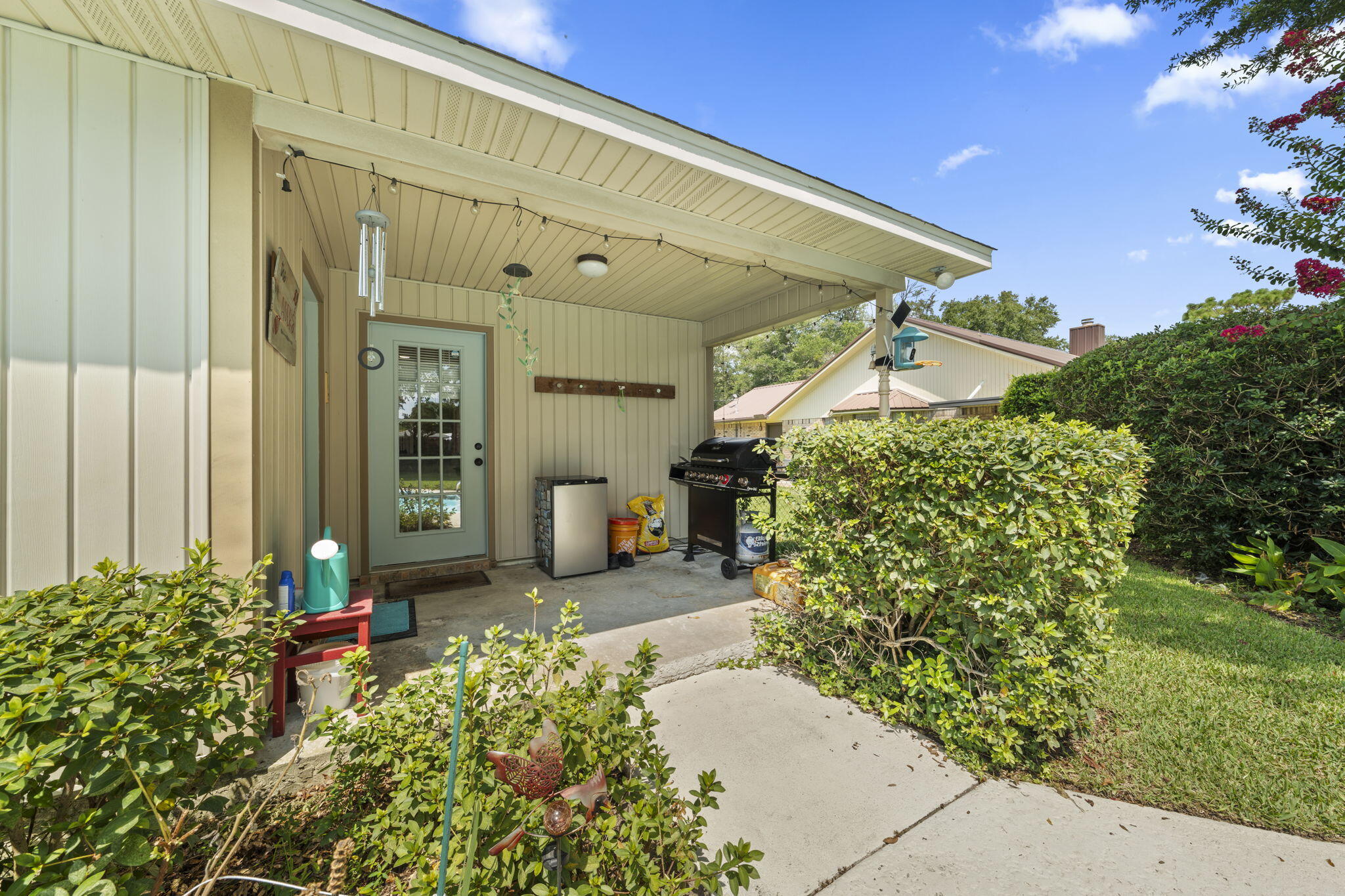 SUNSET STRIP - Residential