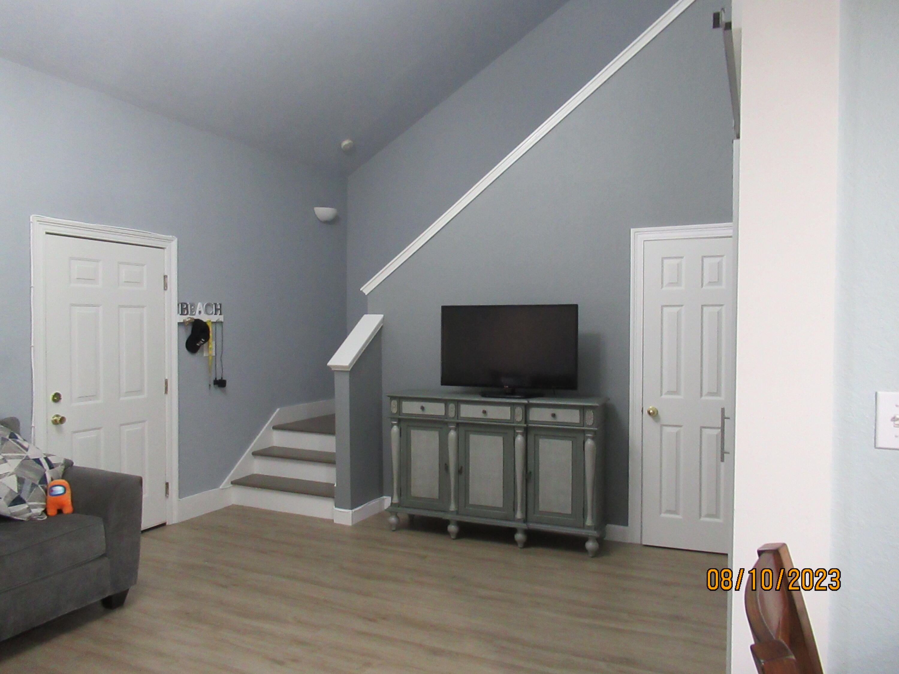 QUAIL LAKE - Residential