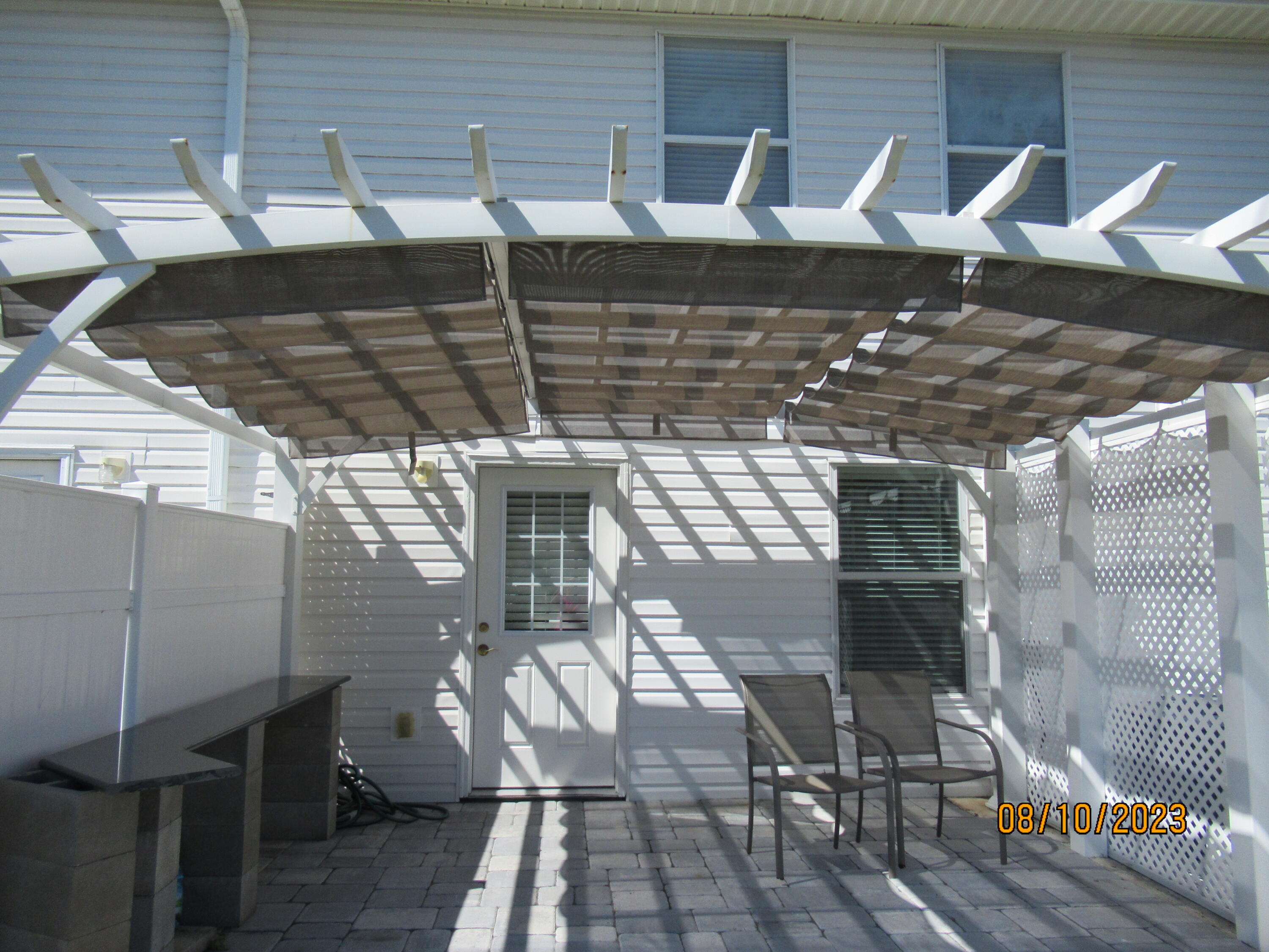 QUAIL LAKE - Residential