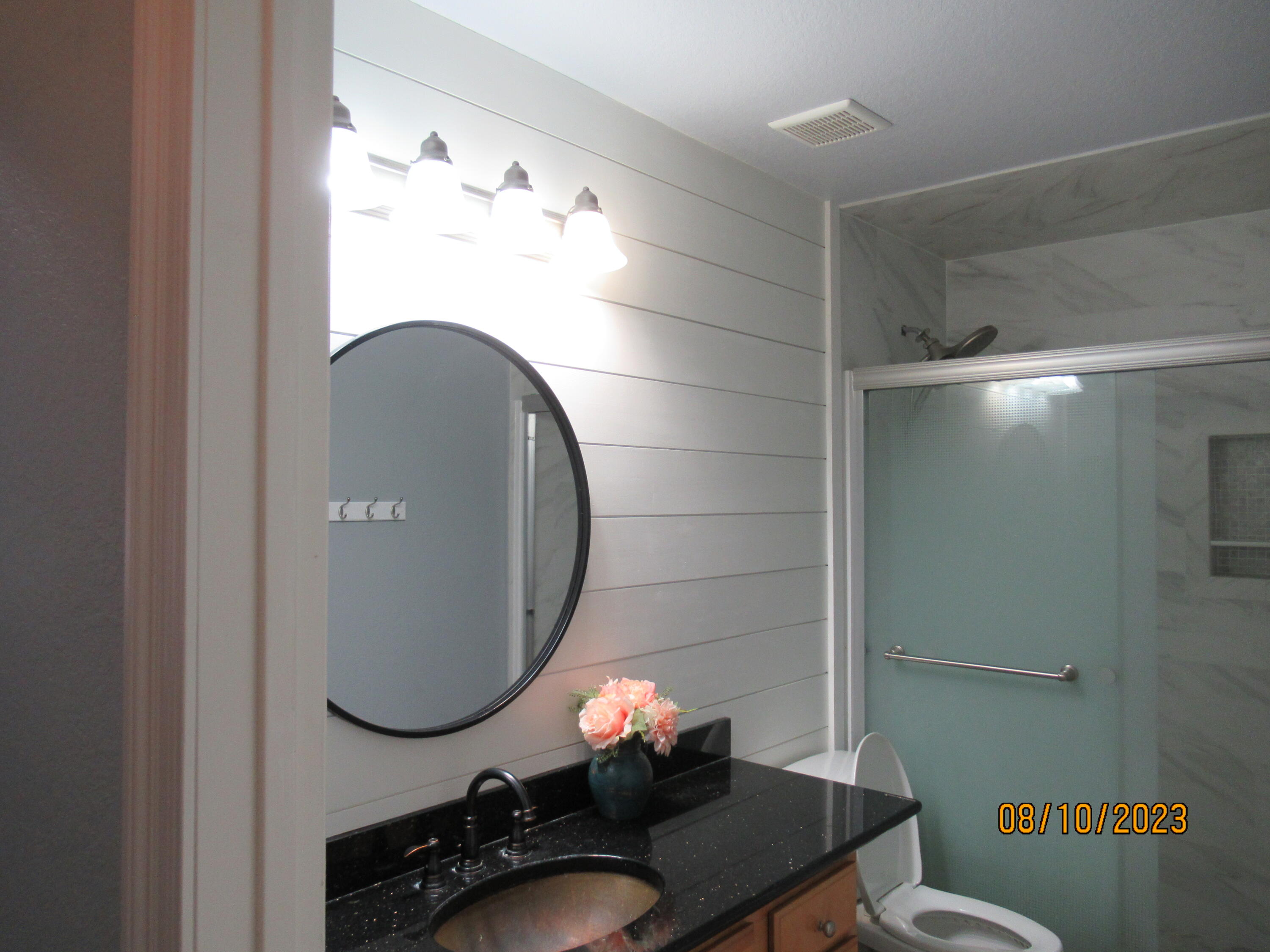 QUAIL LAKE - Residential