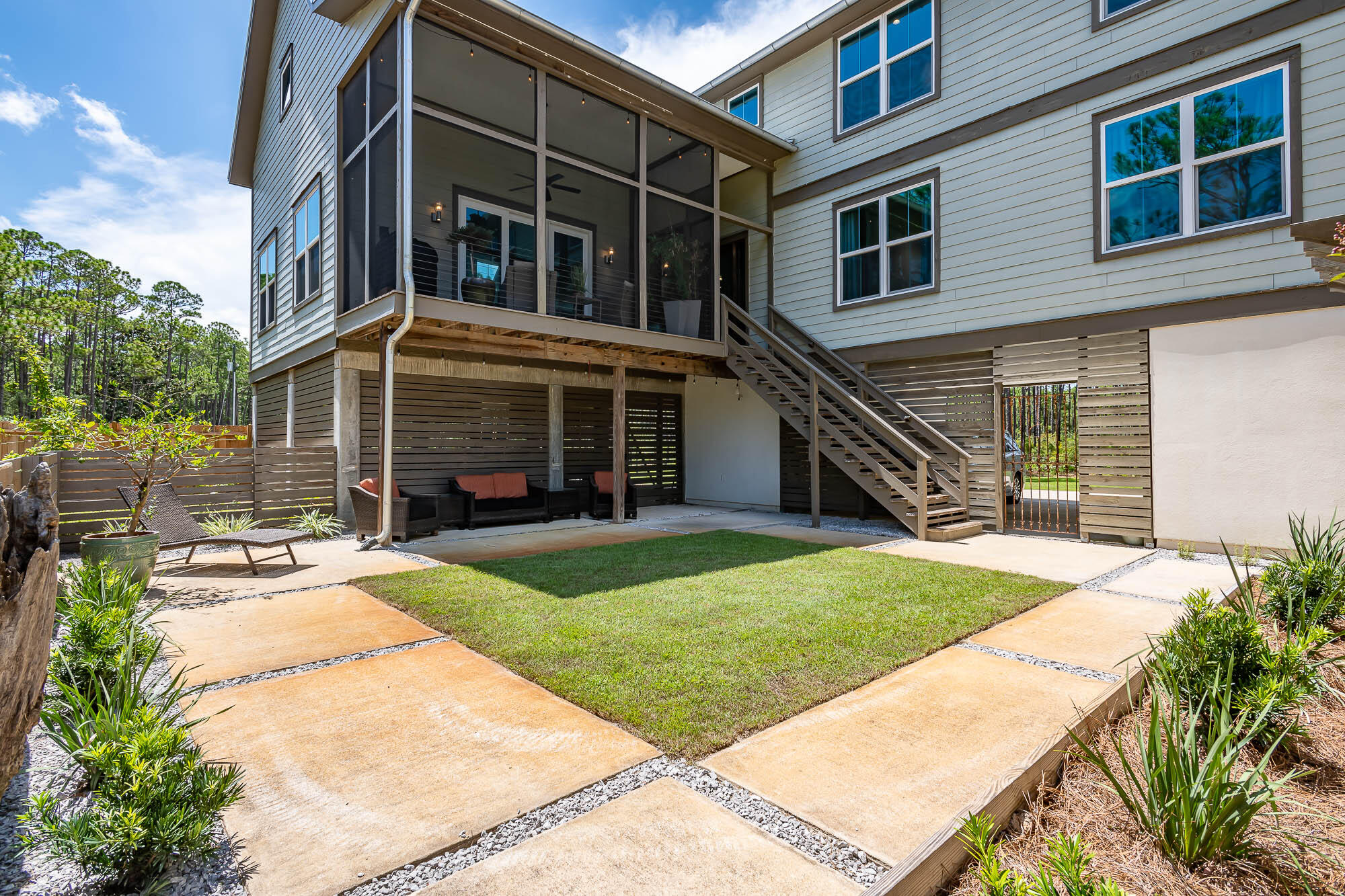 SANTA ROSA PLANTATION - Residential