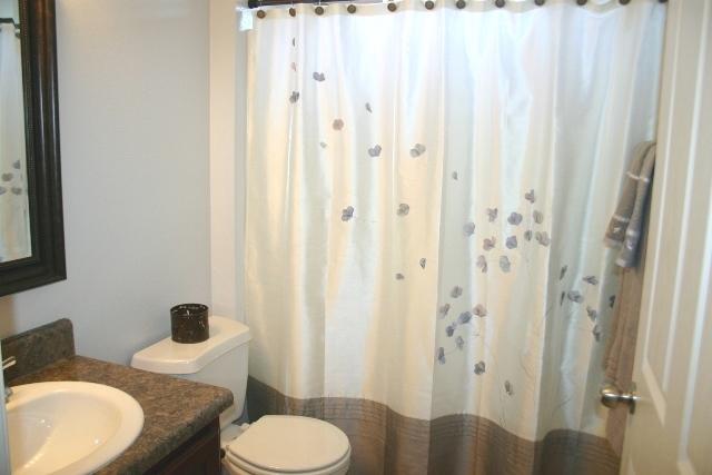 SILVER SPRINGS EST - Residential