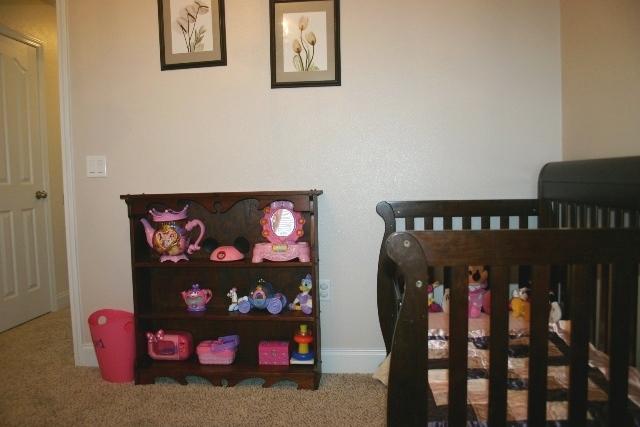 SILVER SPRINGS EST - Residential