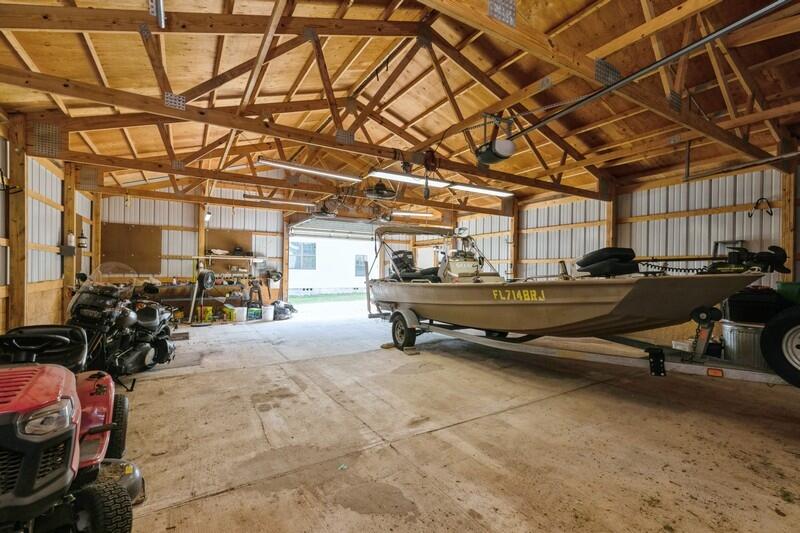 CRESTVIEW SUBURB (231000.00) - Residential