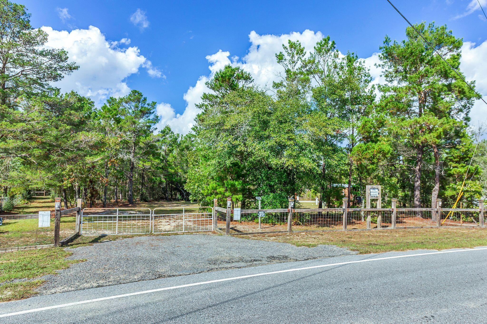 OAKWOOD HILLS UNIT 3 - Land