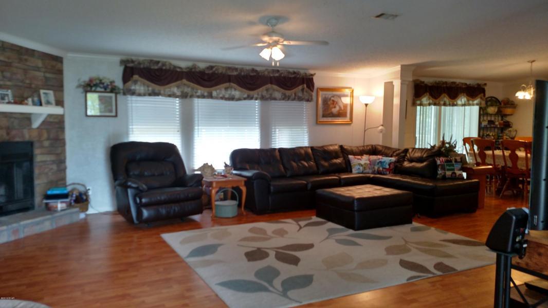 NO RECORDED SUBDIVISION - Residential