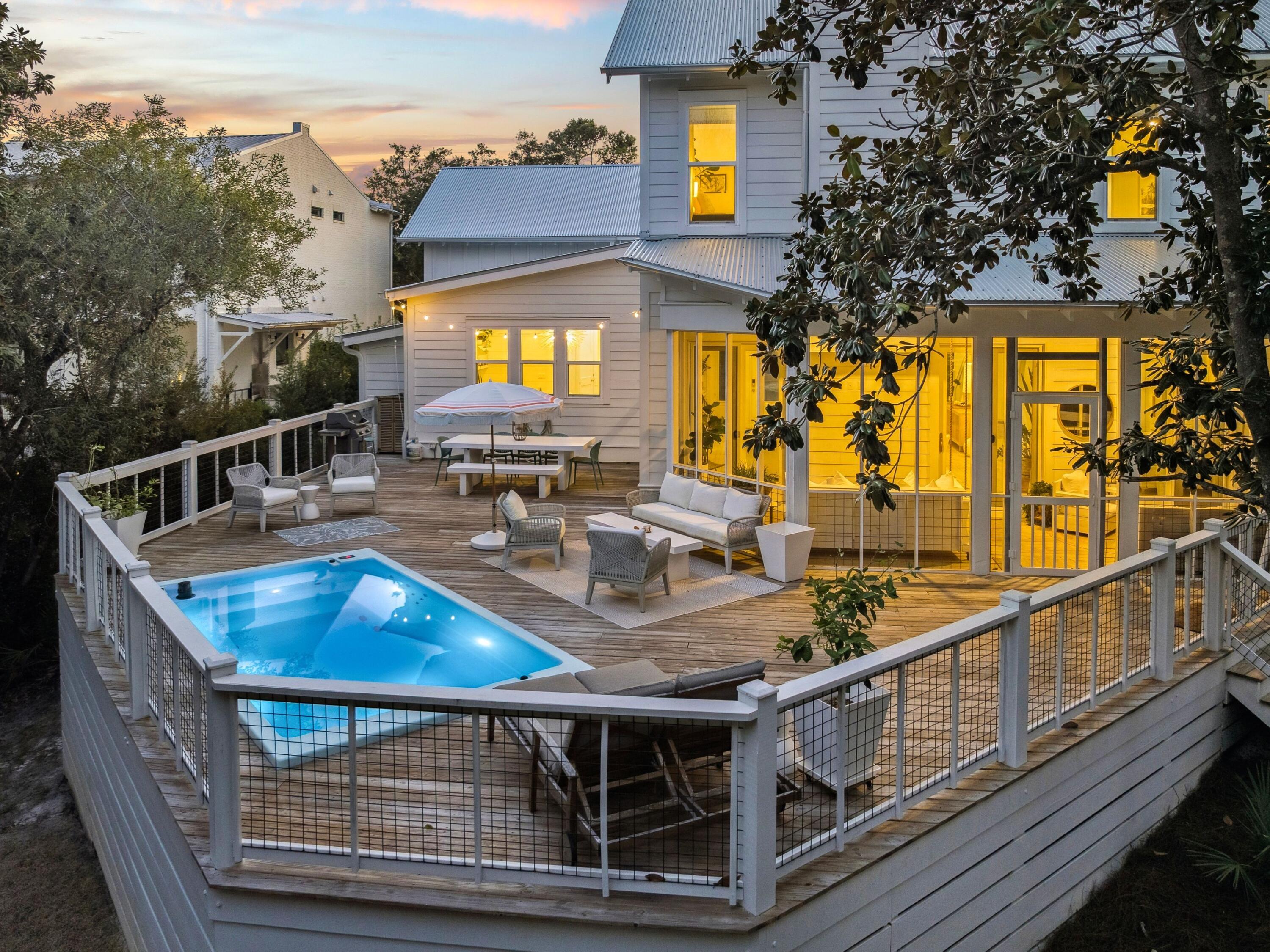 SEAGROVE VILLAGE 7TH ADD - Residential