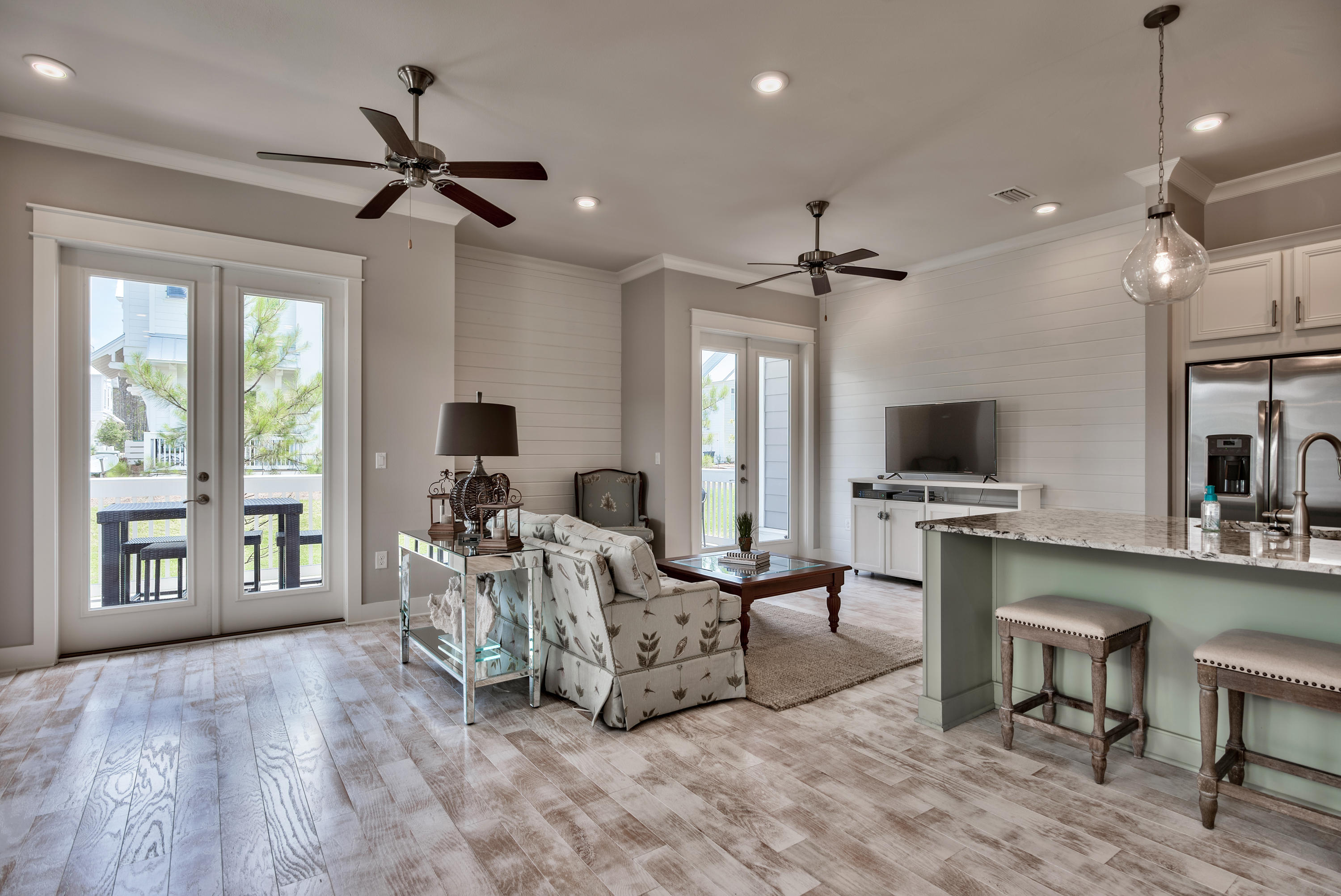 PROMINENCE - Residential