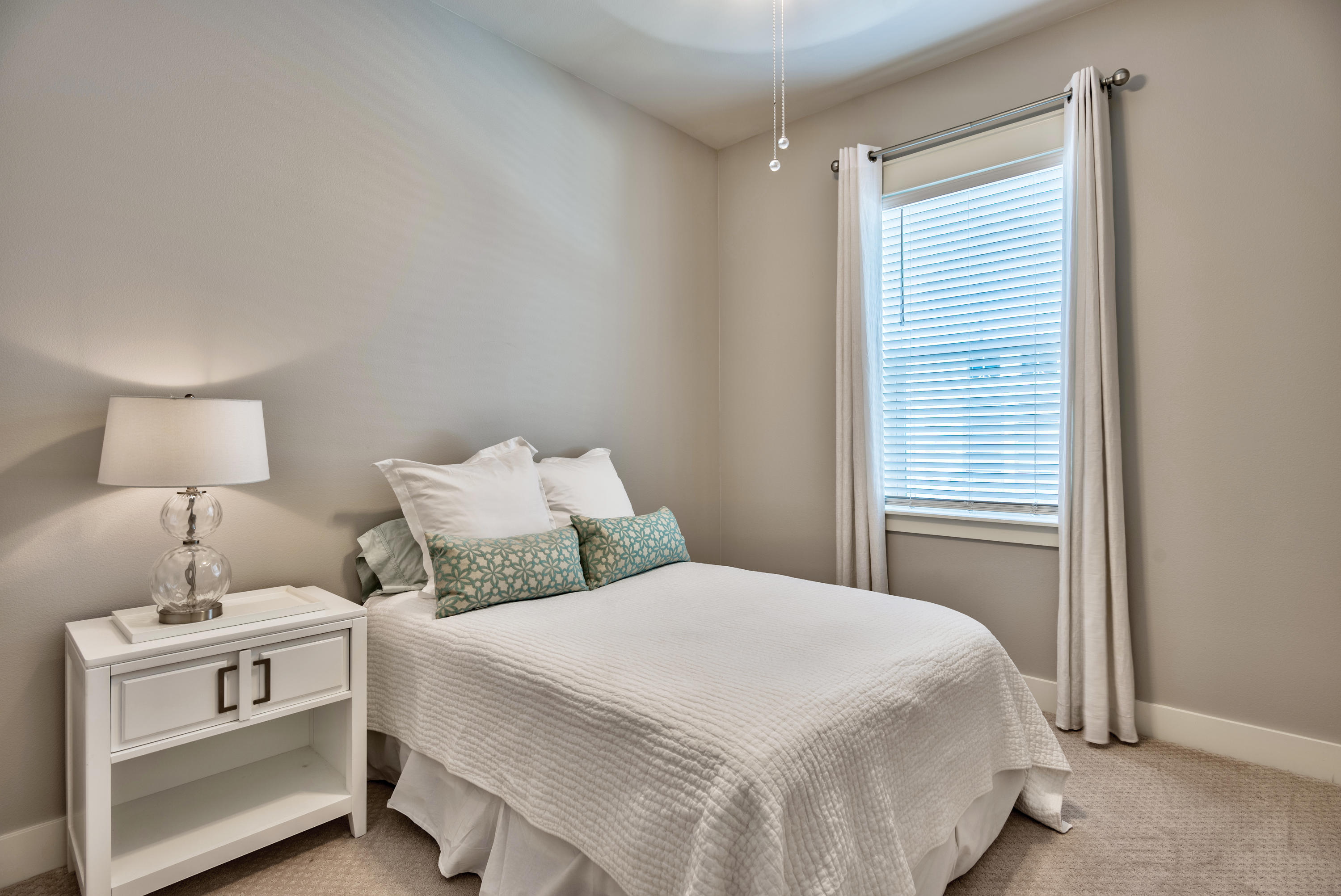 PROMINENCE - Residential