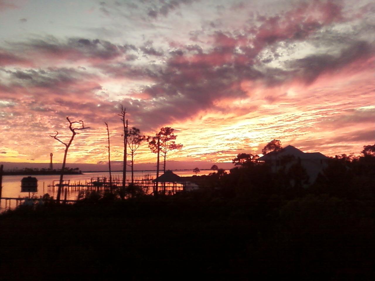 SPARKLING WATERS - Residential