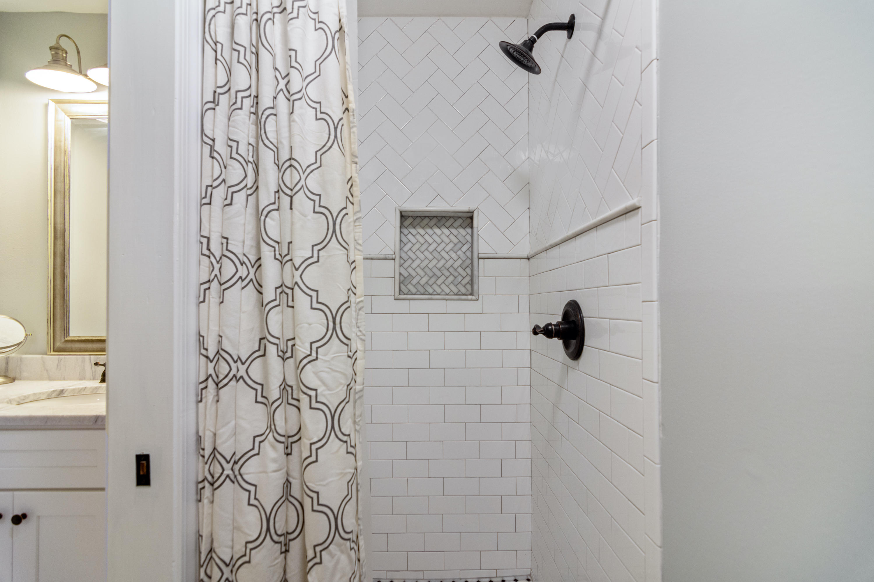 BLUEWATER BAY VILLAGE 1B - Residential