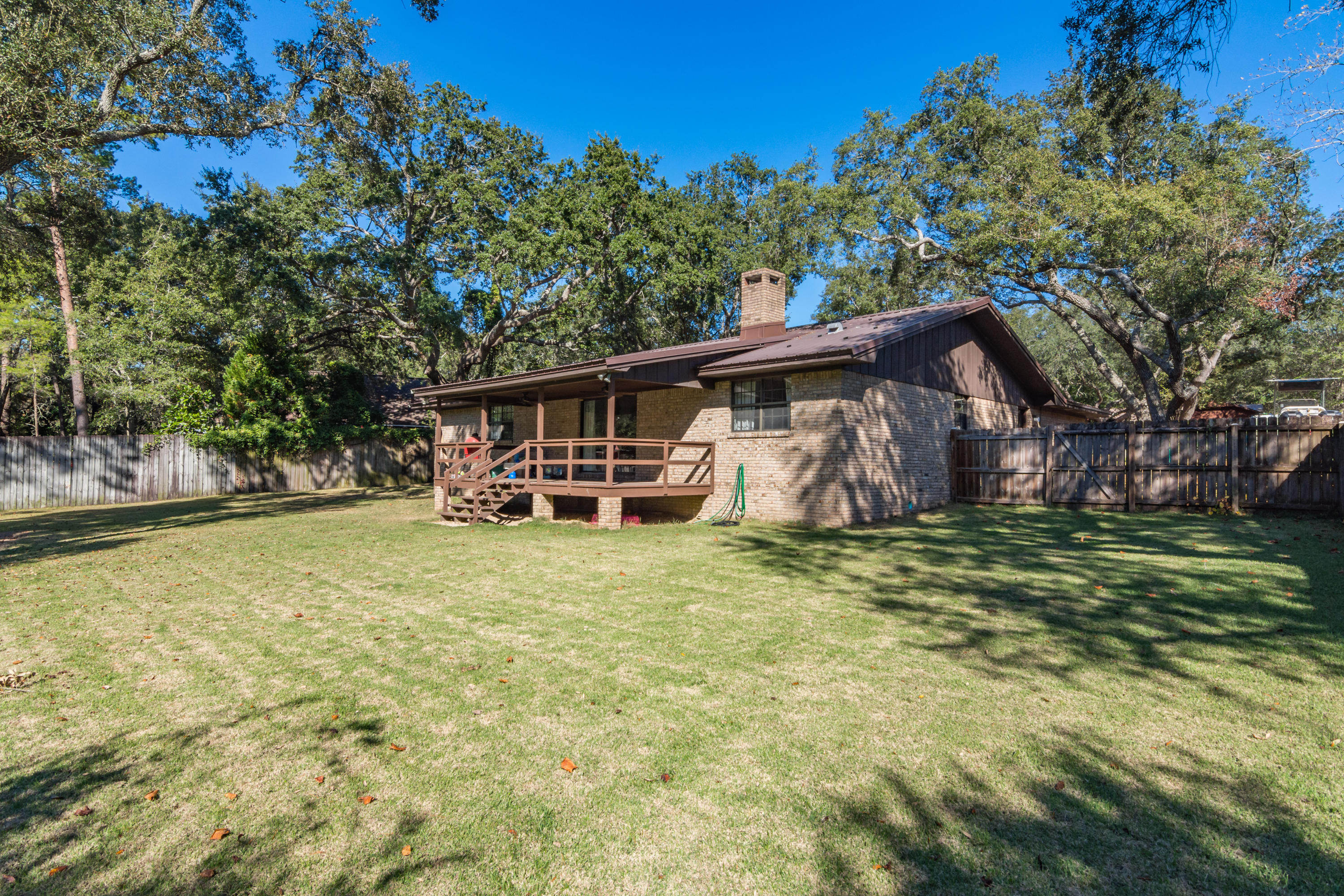 BLUEWATER BAY VILLAGE 1B - Residential