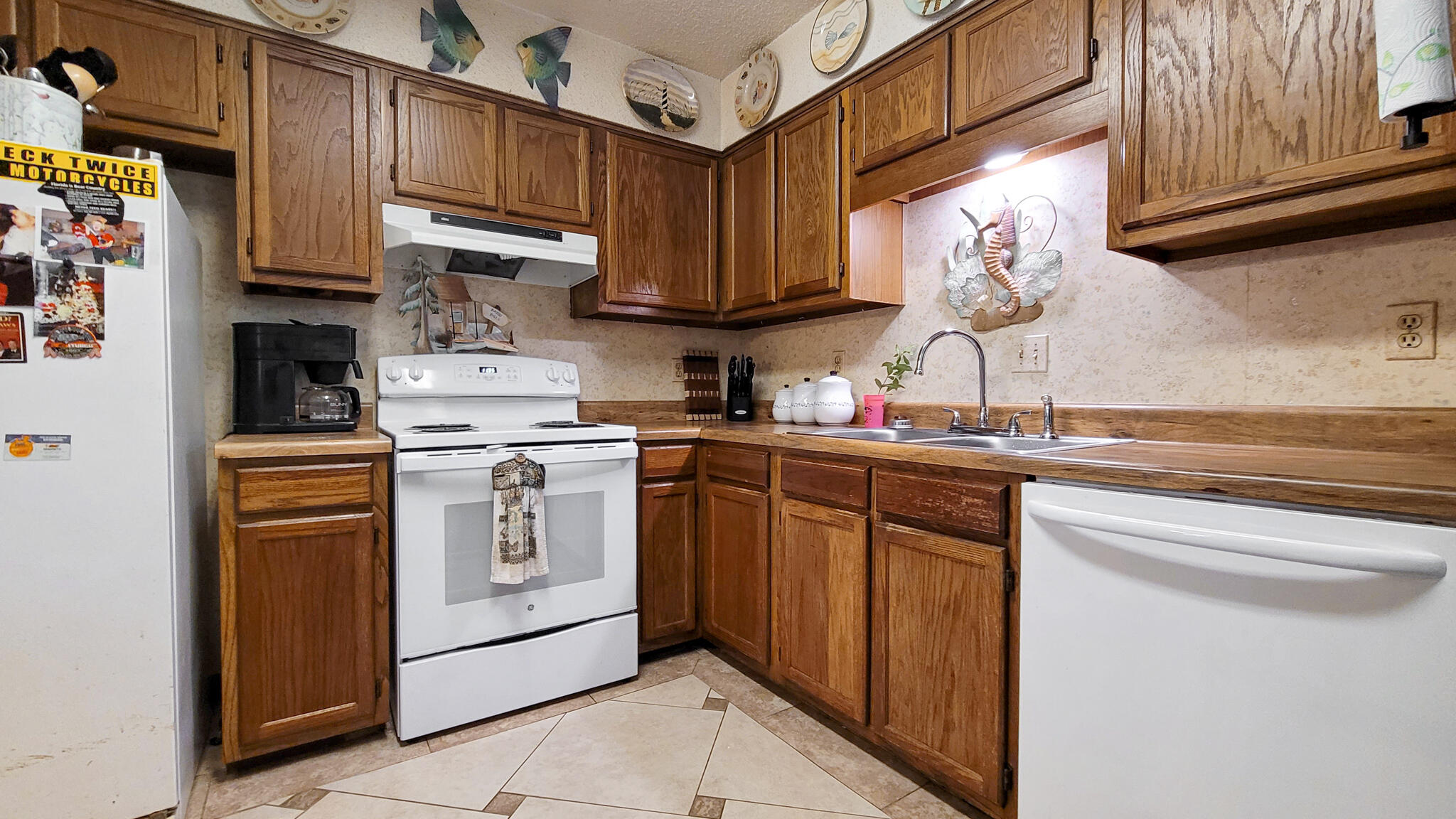 HIDDEN TRAILS PH 1 - Residential