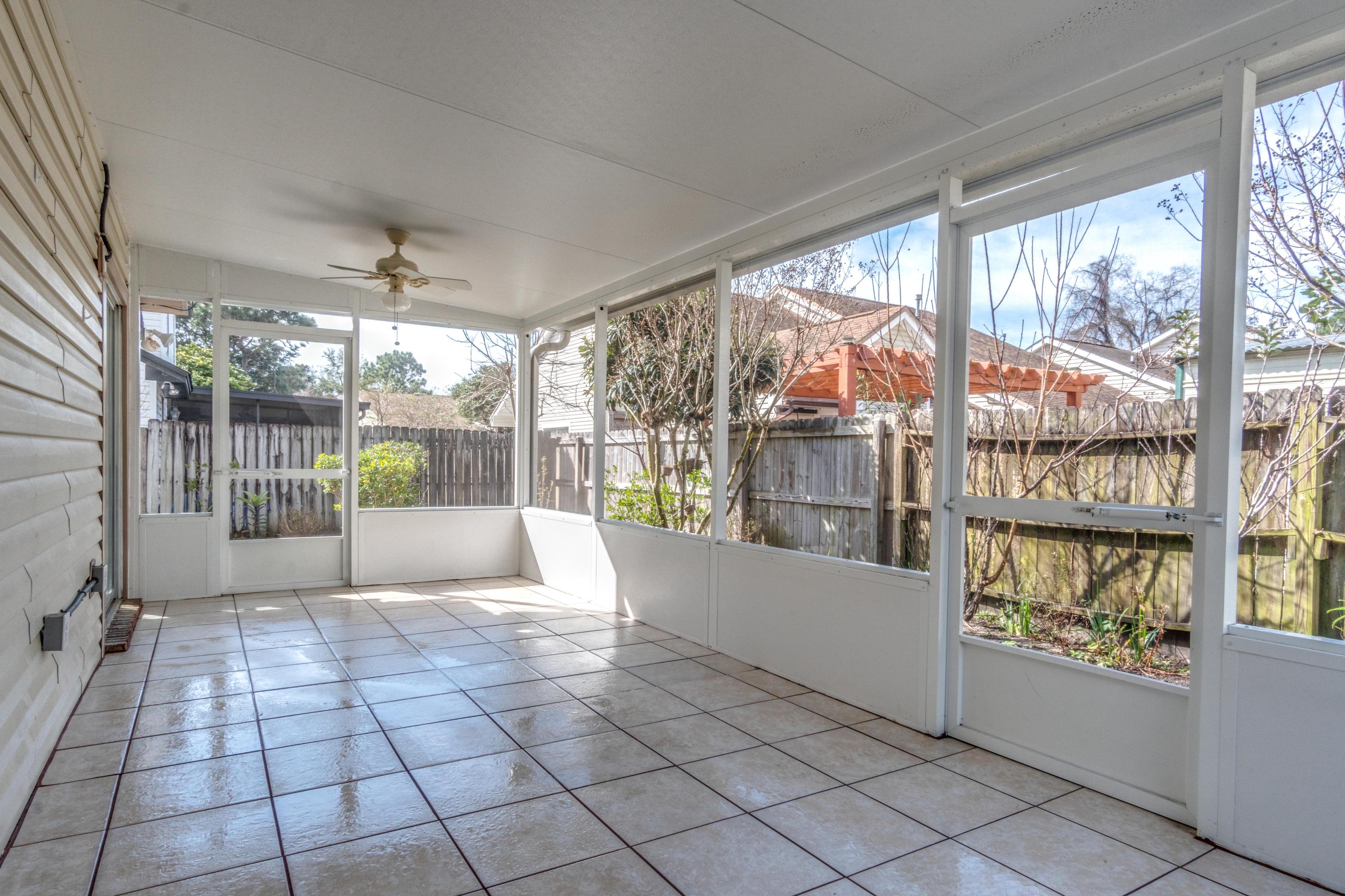 CANTERBURY WOODS 1ST ADDN - Residential