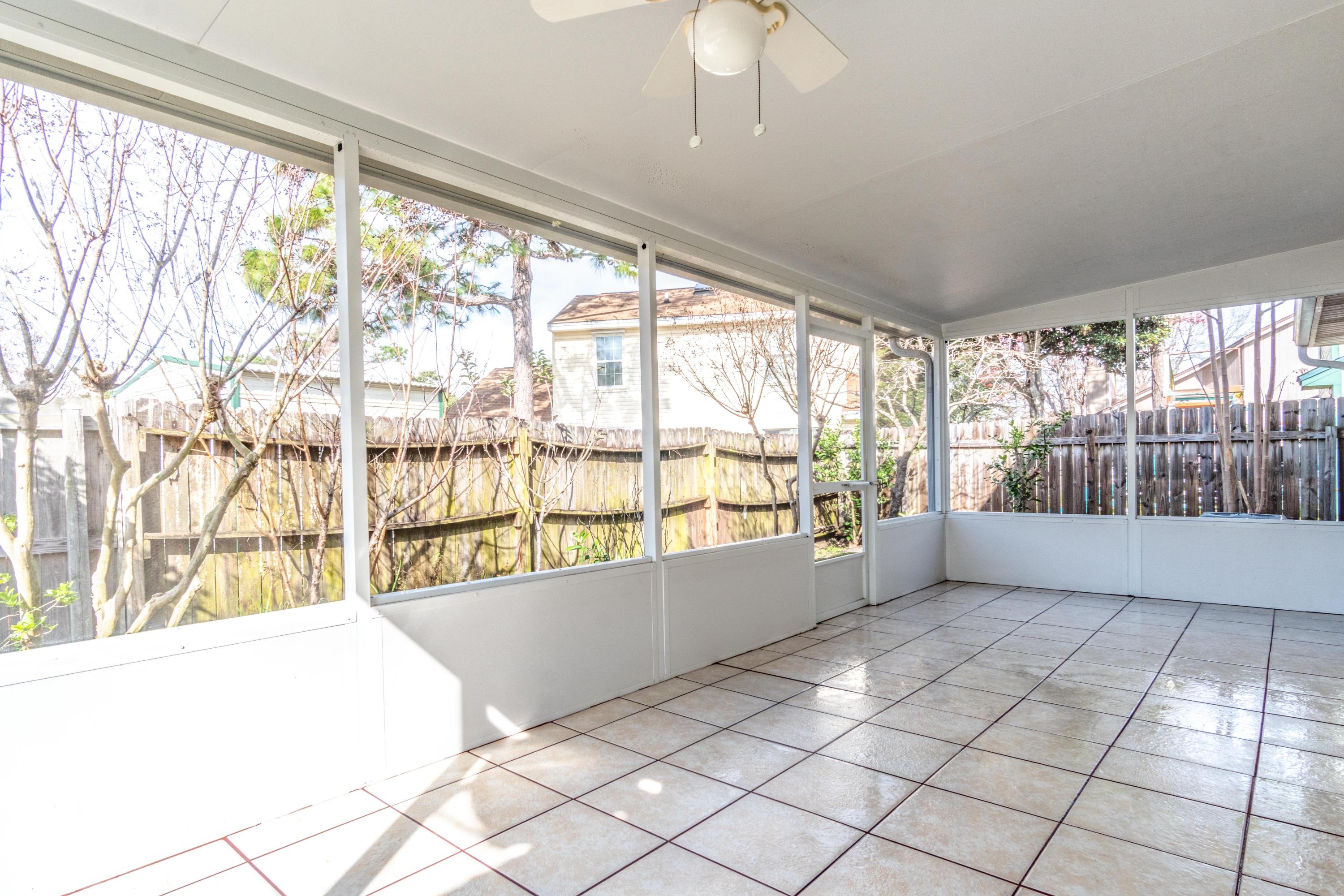 CANTERBURY WOODS 1ST ADDN - Residential