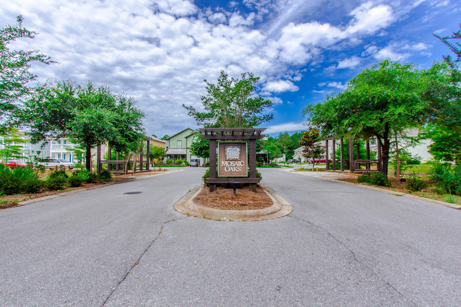 Mosaic Oaks - Residential