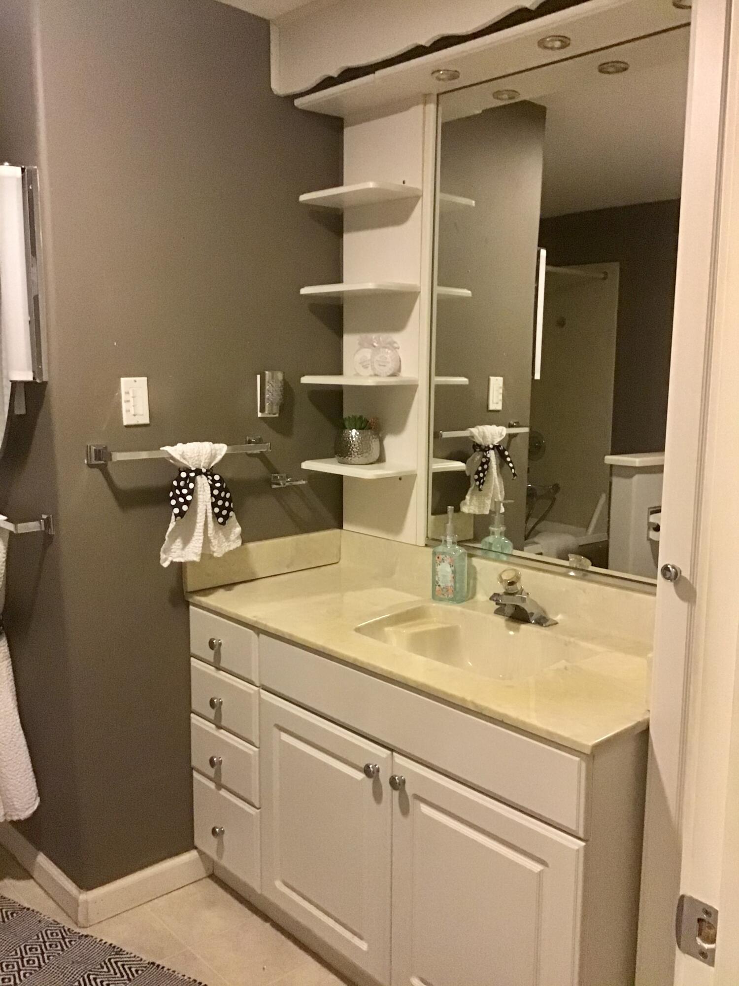 BENTON S/D - Residential