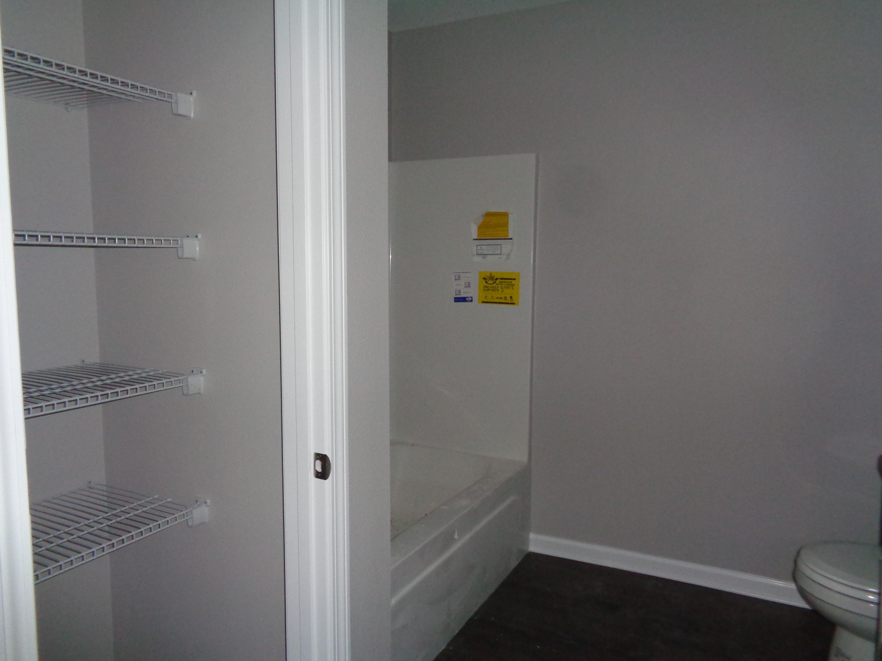 MAGNOLIA LAKE PH II - Residential