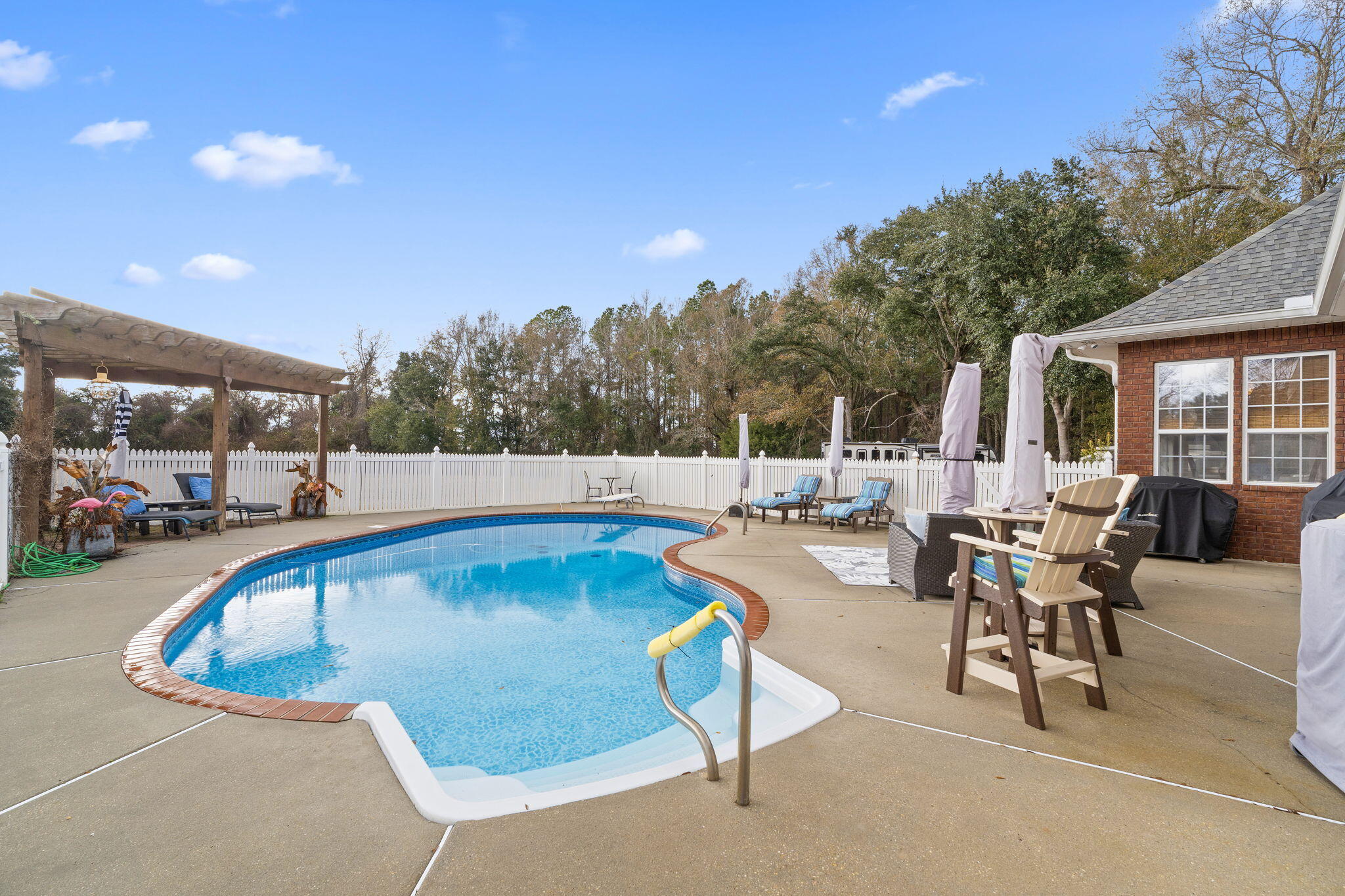 NO RECORDED SUBDIVISION - Residential