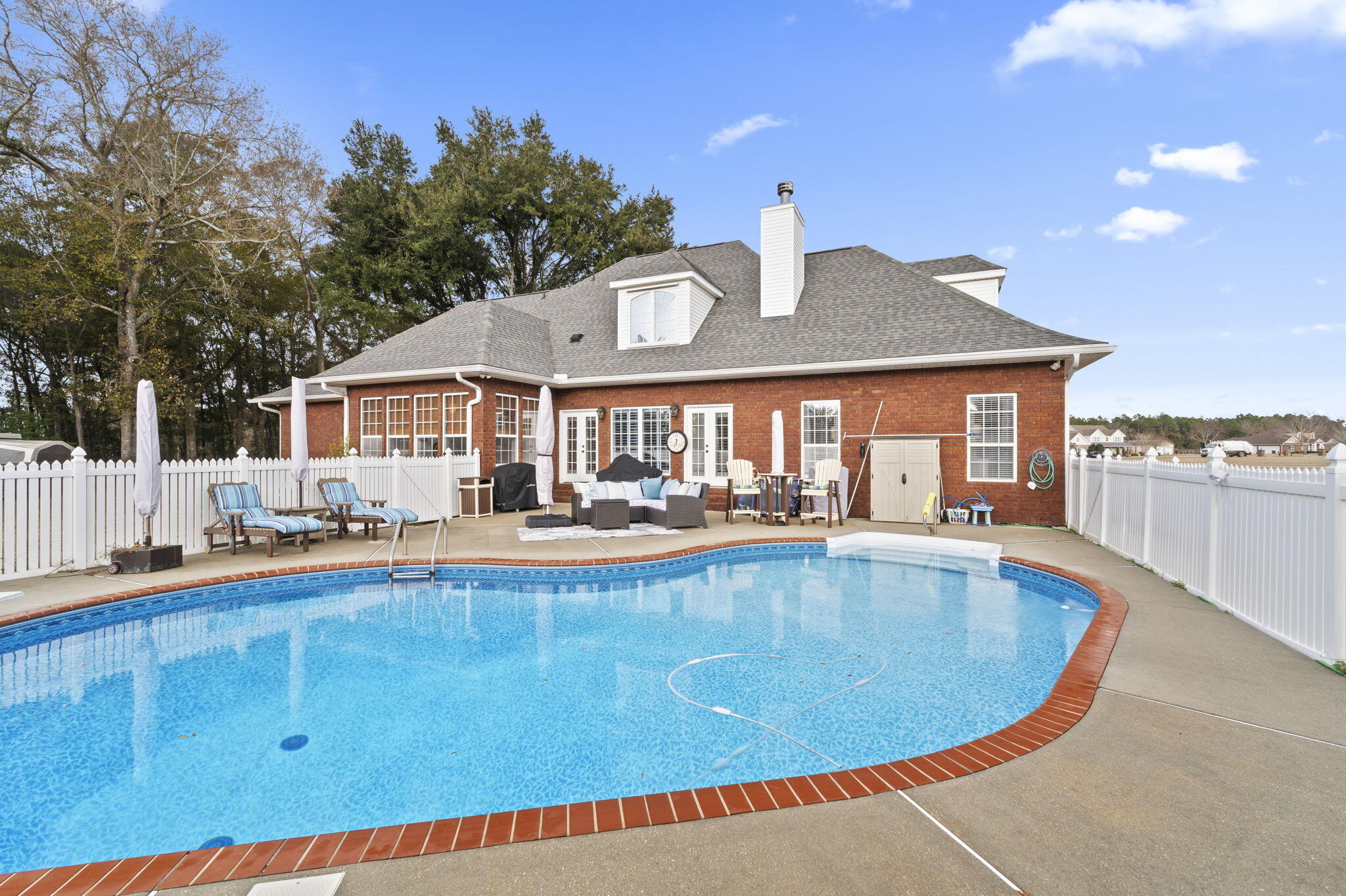 NO RECORDED SUBDIVISION - Residential