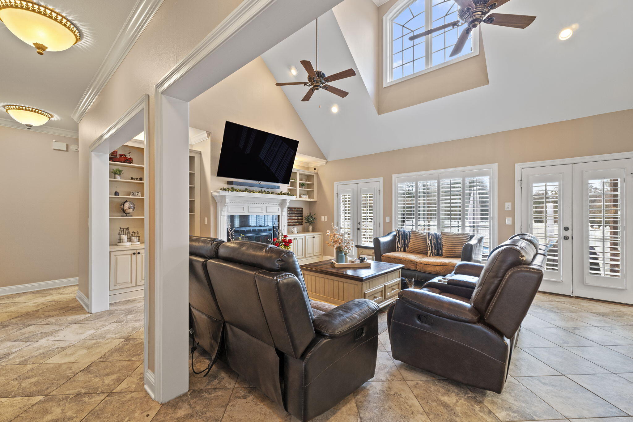 NO RECORDED SUBDIVISION - Residential
