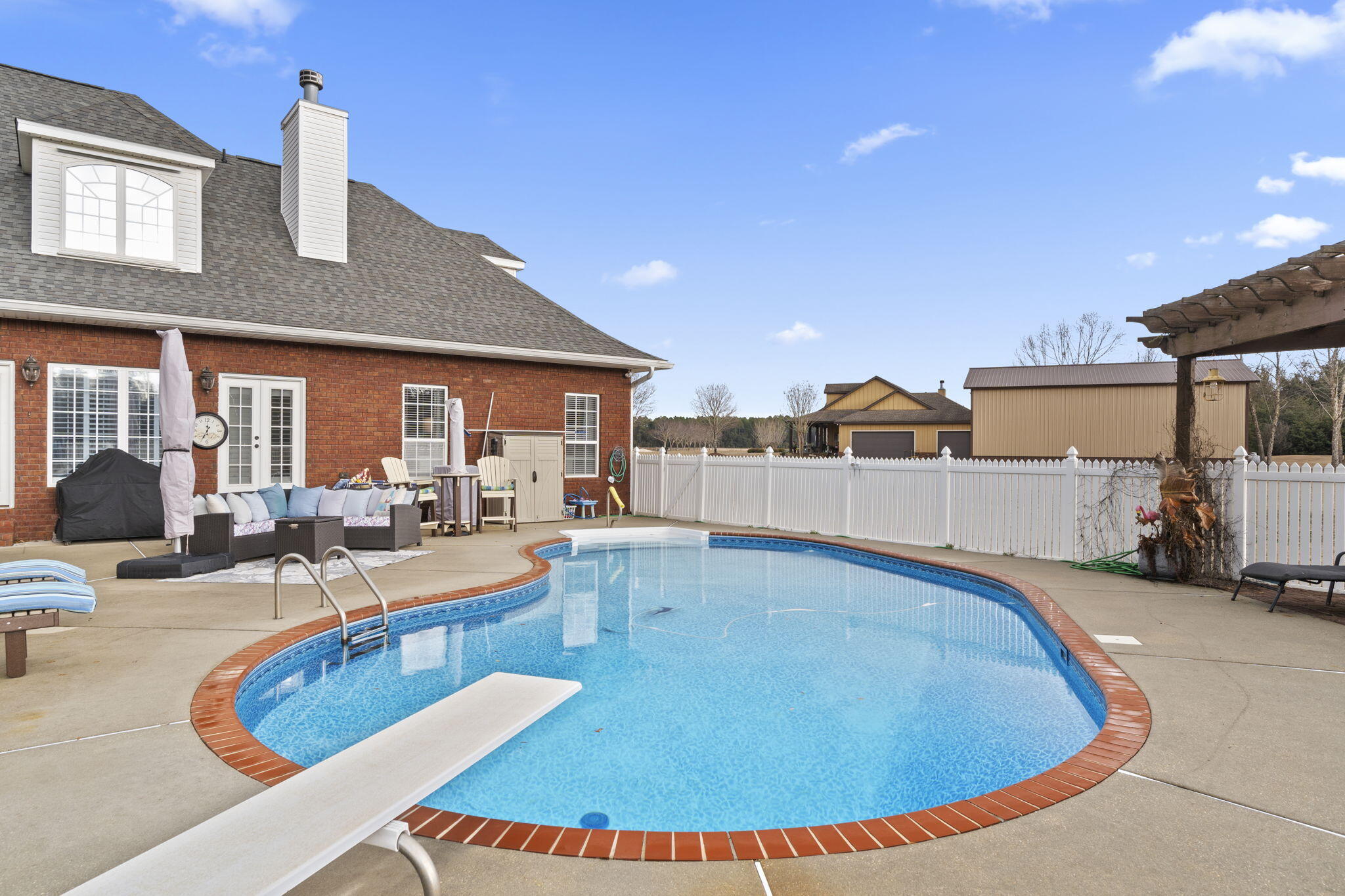 NO RECORDED SUBDIVISION - Residential