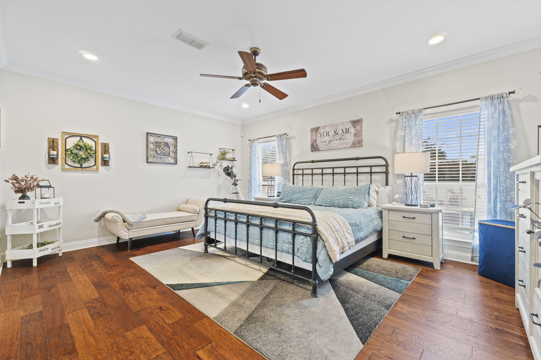 NO RECORDED SUBDIVISION - Residential