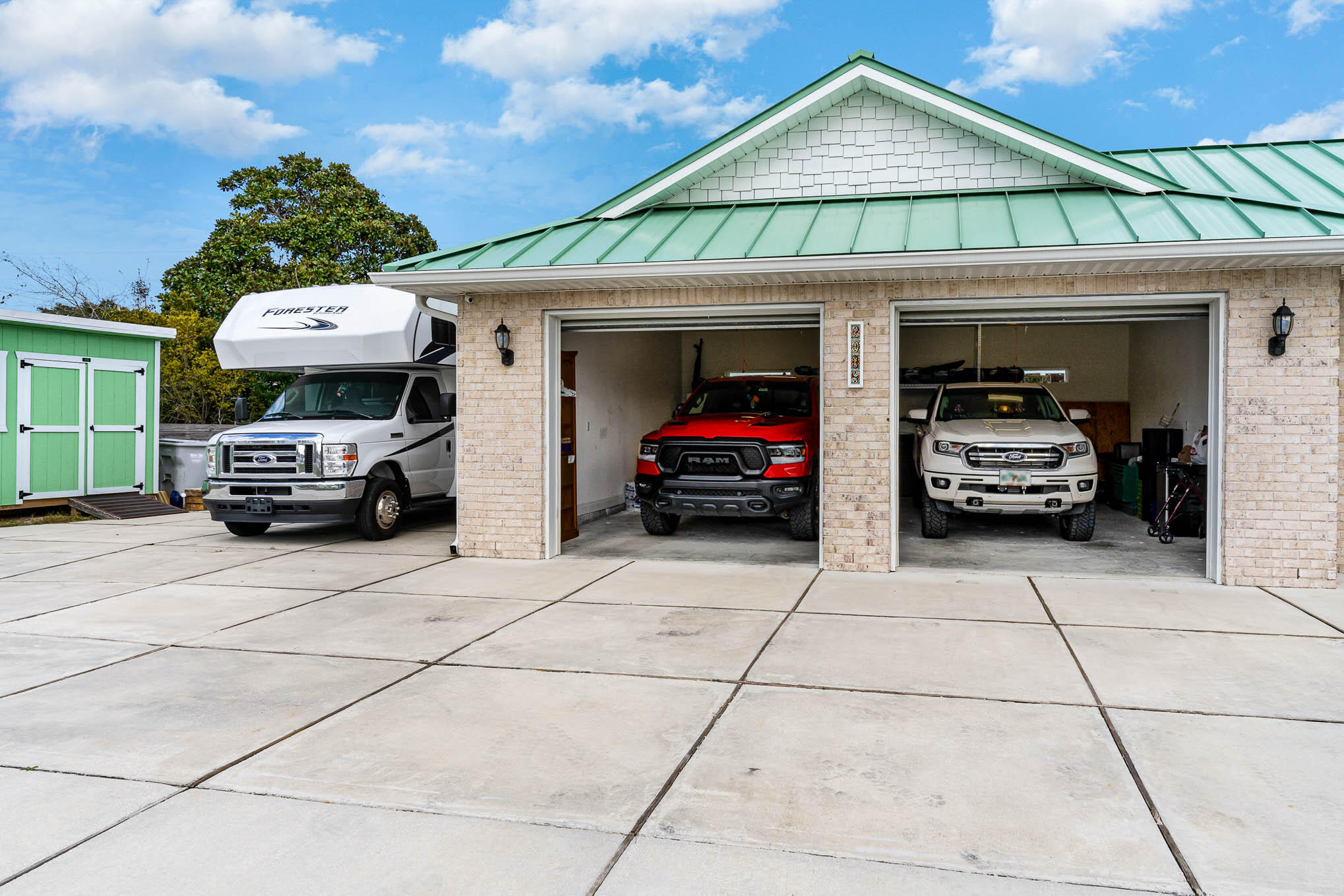 BELLA VISTA - Residential