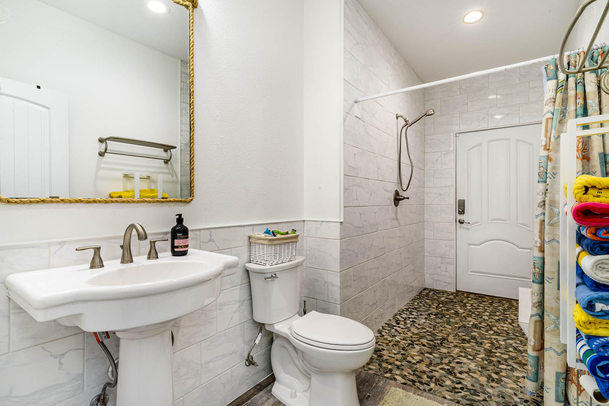 BELLA VISTA - Residential