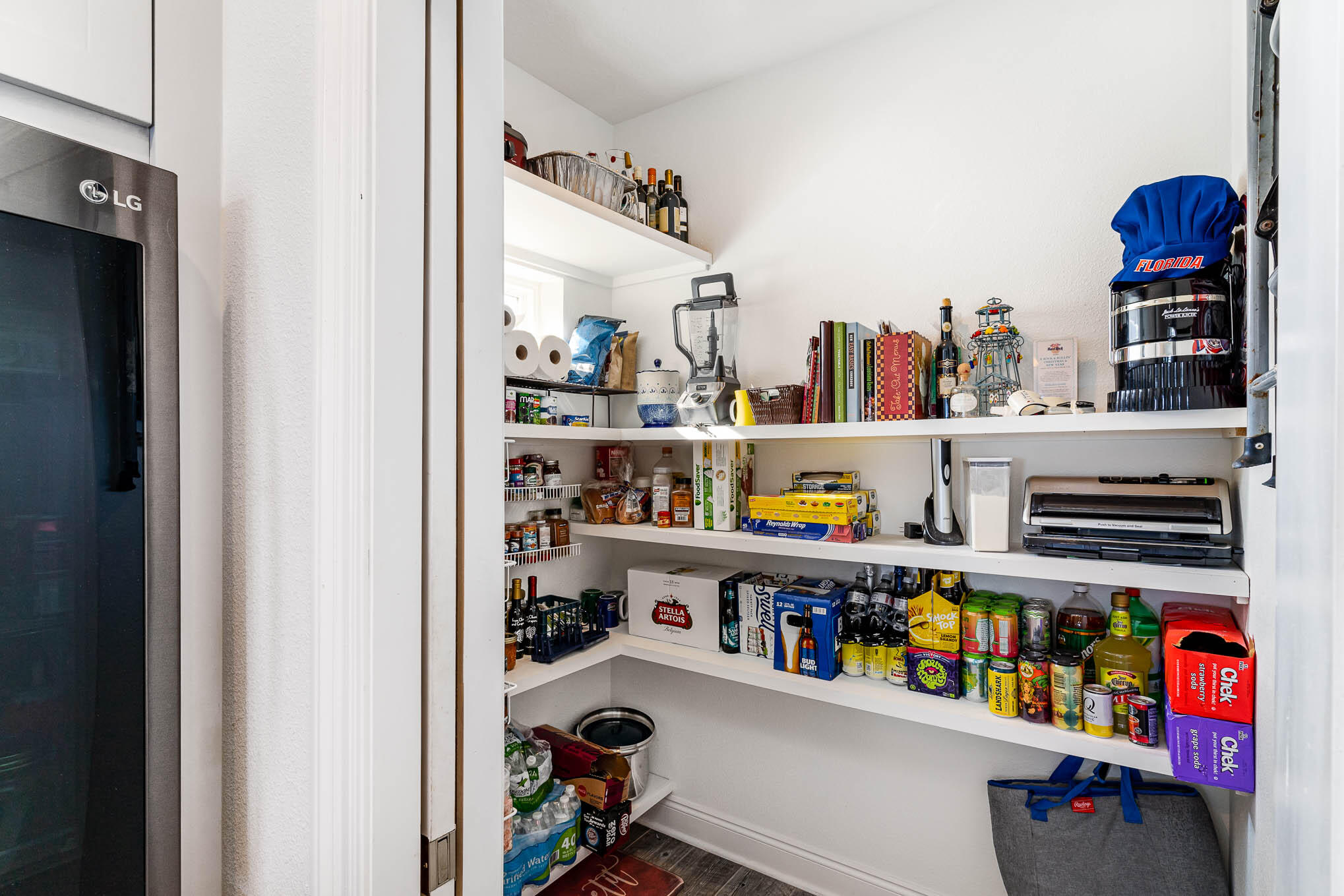 BELLA VISTA - Residential