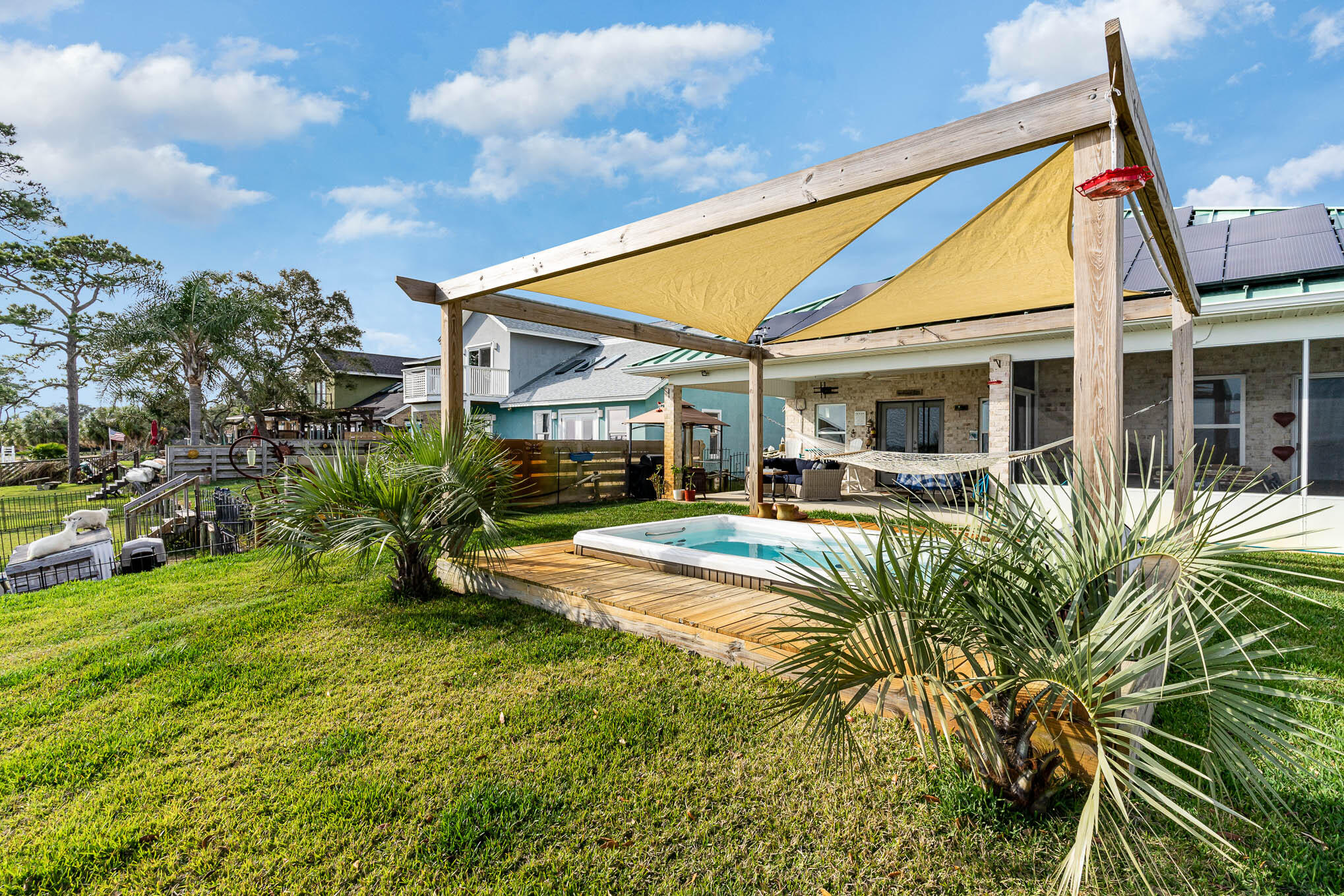 BELLA VISTA - Residential