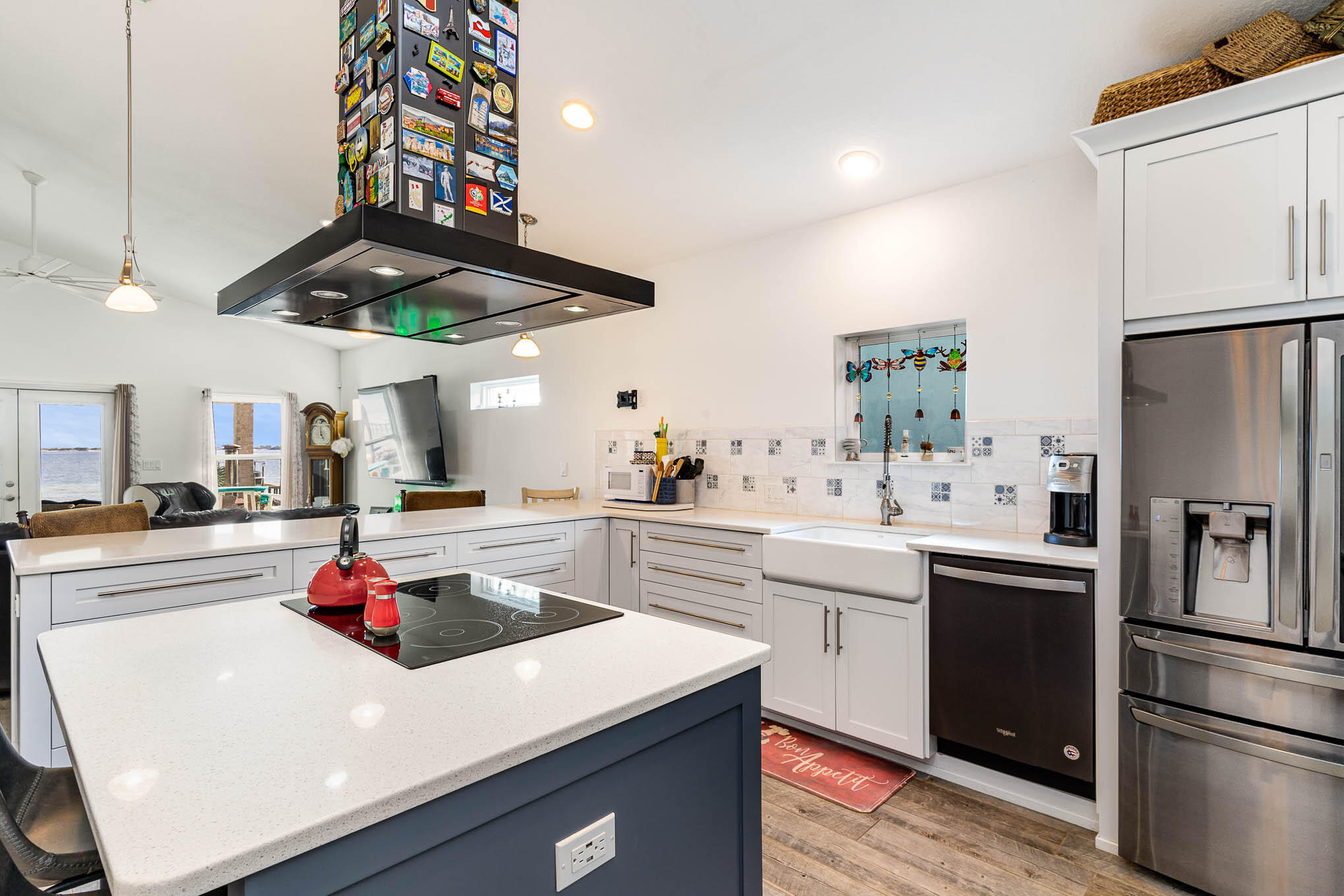 BELLA VISTA - Residential