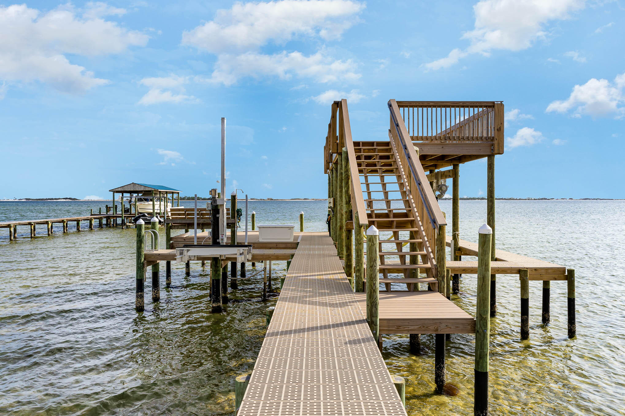 BELLA VISTA - Residential